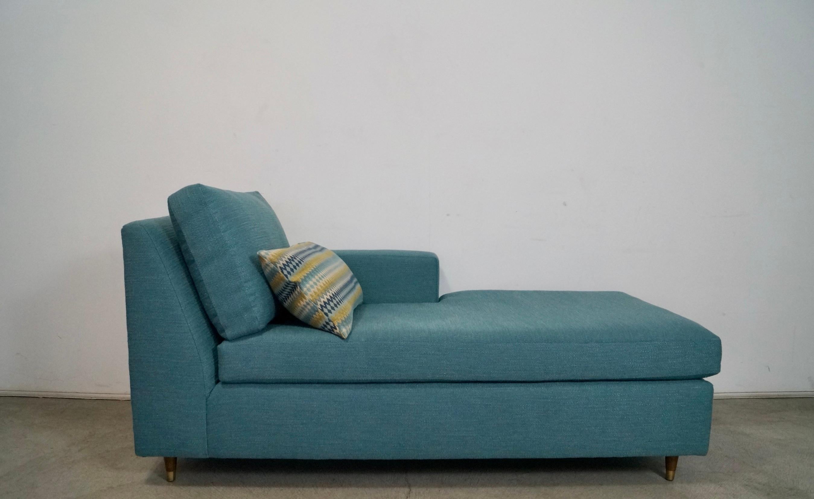 American 1970's Mid-Century Modern Single Arm Reupholstered Chaise Lounge Daybed For Sale