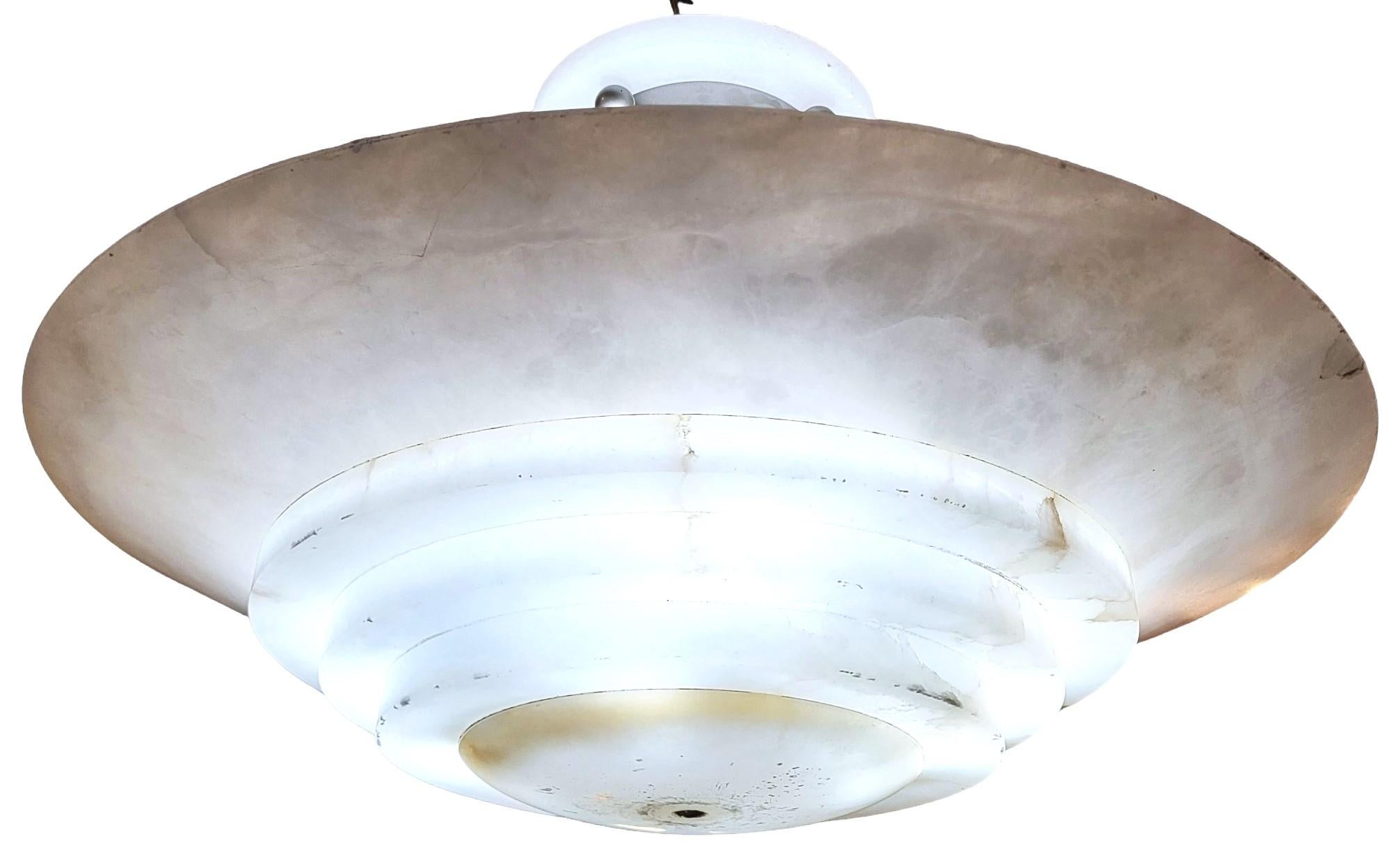 Lampadario in marmo spagnolo moderno di metà secolo degli anni '70 In condizioni buone in vendita a Pasadena, CA