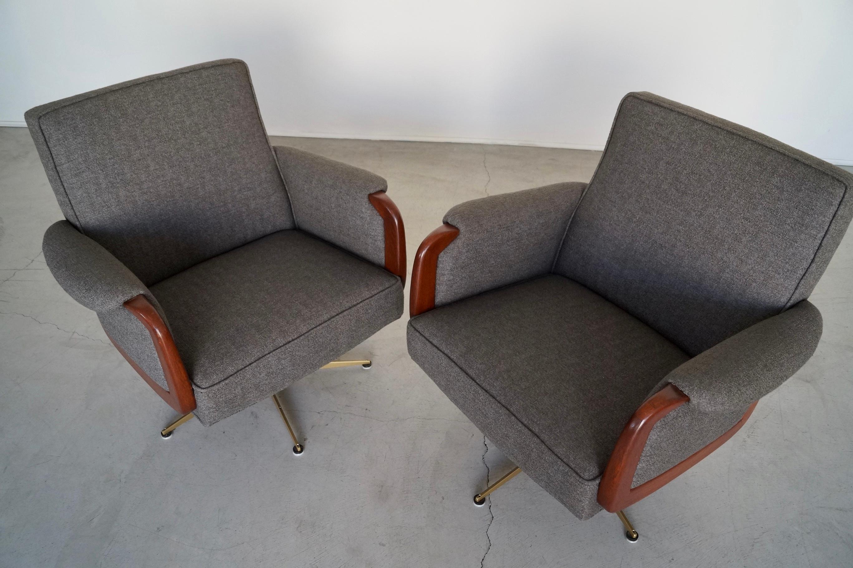 1970's Mid-Century Modern Swivel Lounge Chairs - a Pair For Sale 7