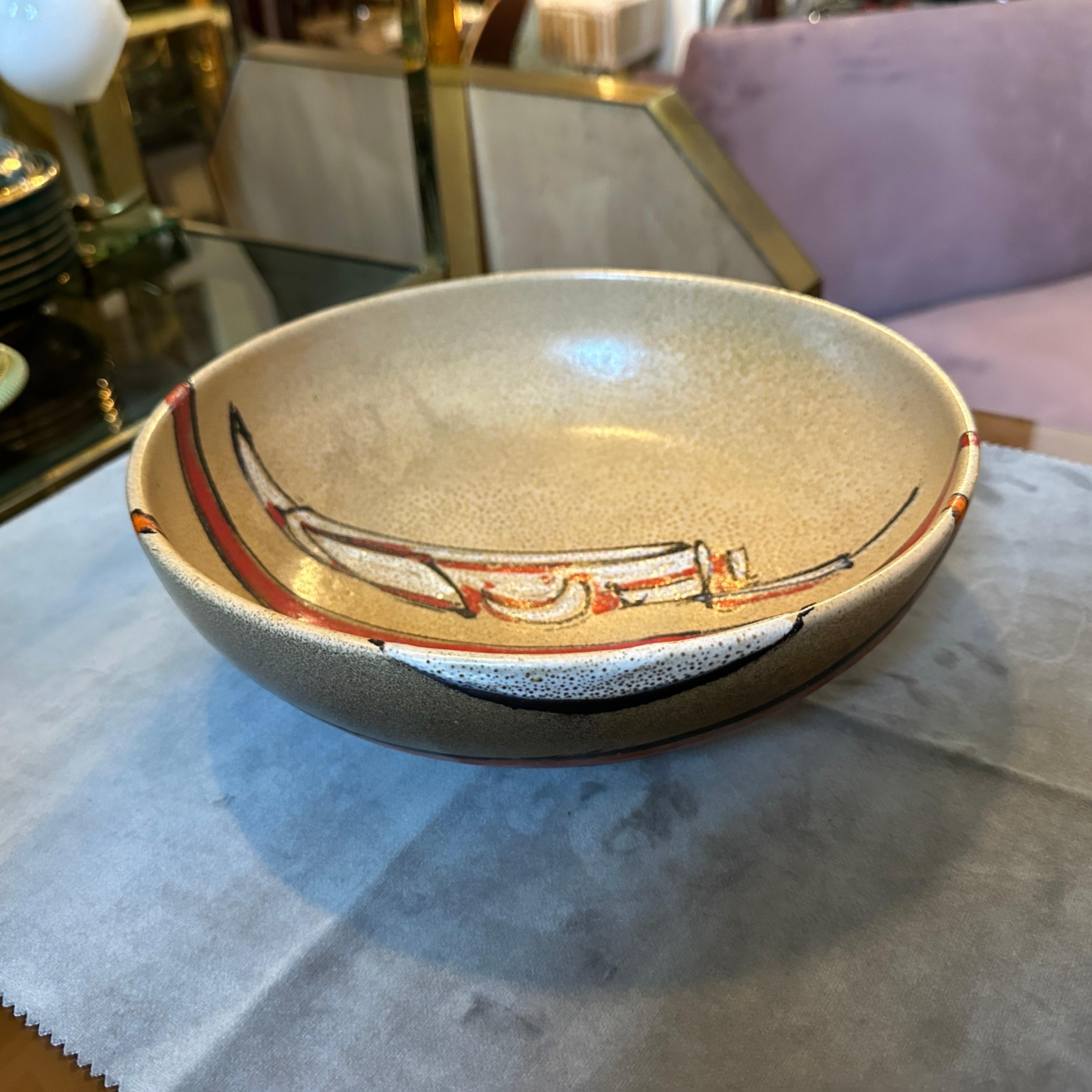 Mid-Century Modern Bol rond en terre cuite moderne du milieu du siècle dernier de Gemi Faenza, années 1970 en vente