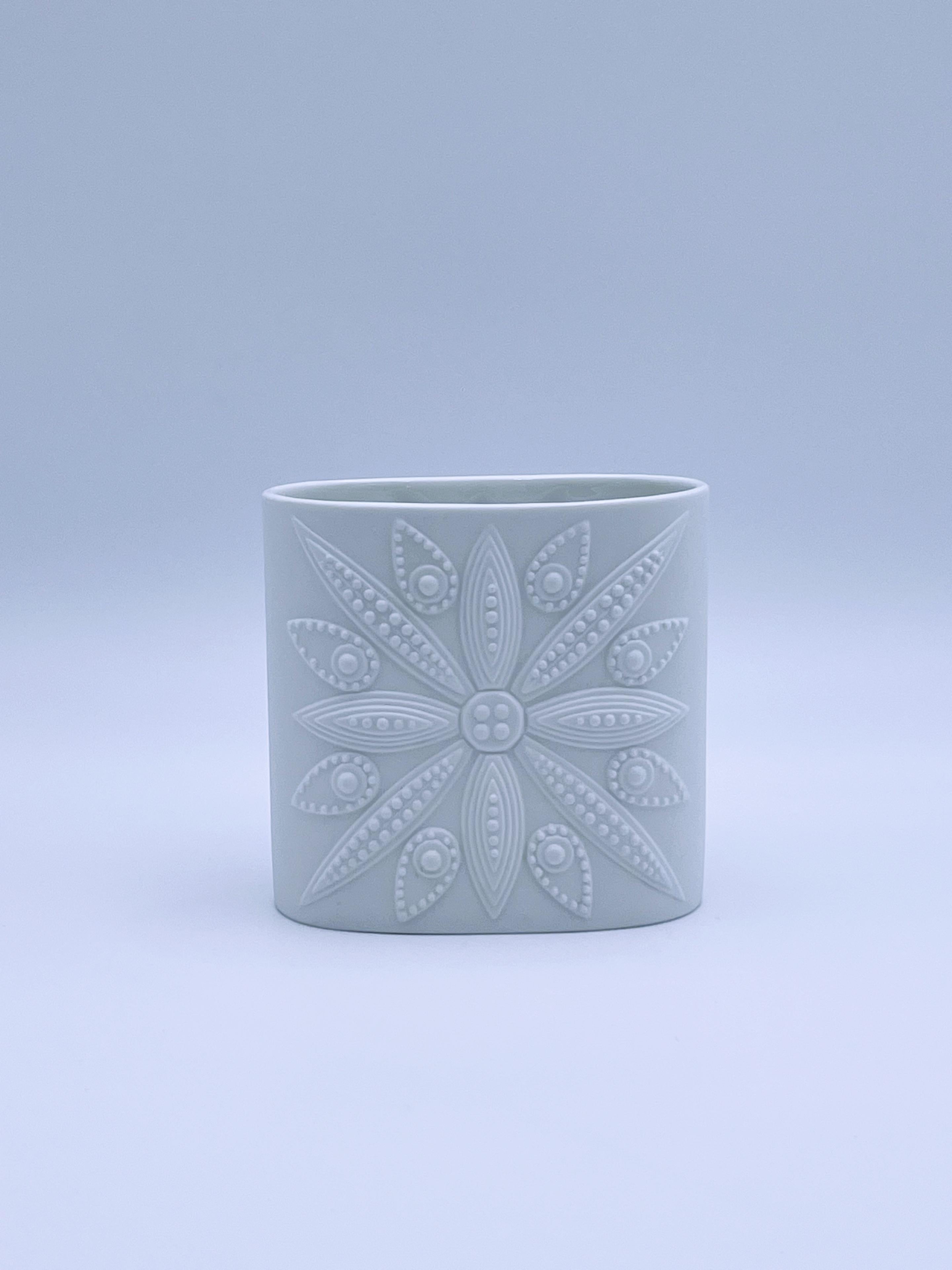 1970s Mid-century Modern Vase by Nanny Still for Heinrich & Co., Germany For Sale 5