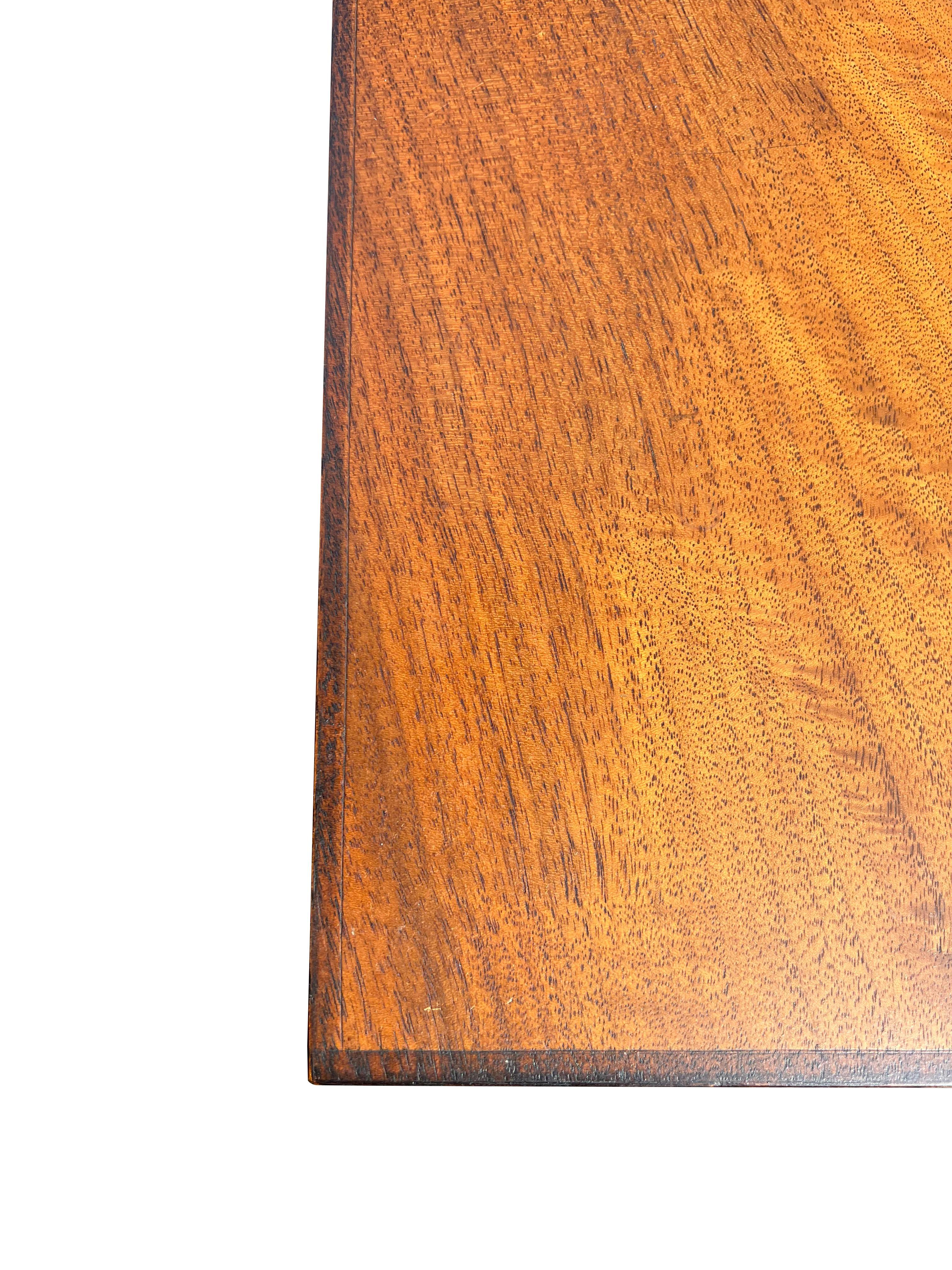 Américain Table d'appoint vintage mi-siècle moderne avec canne, années 1970 en vente