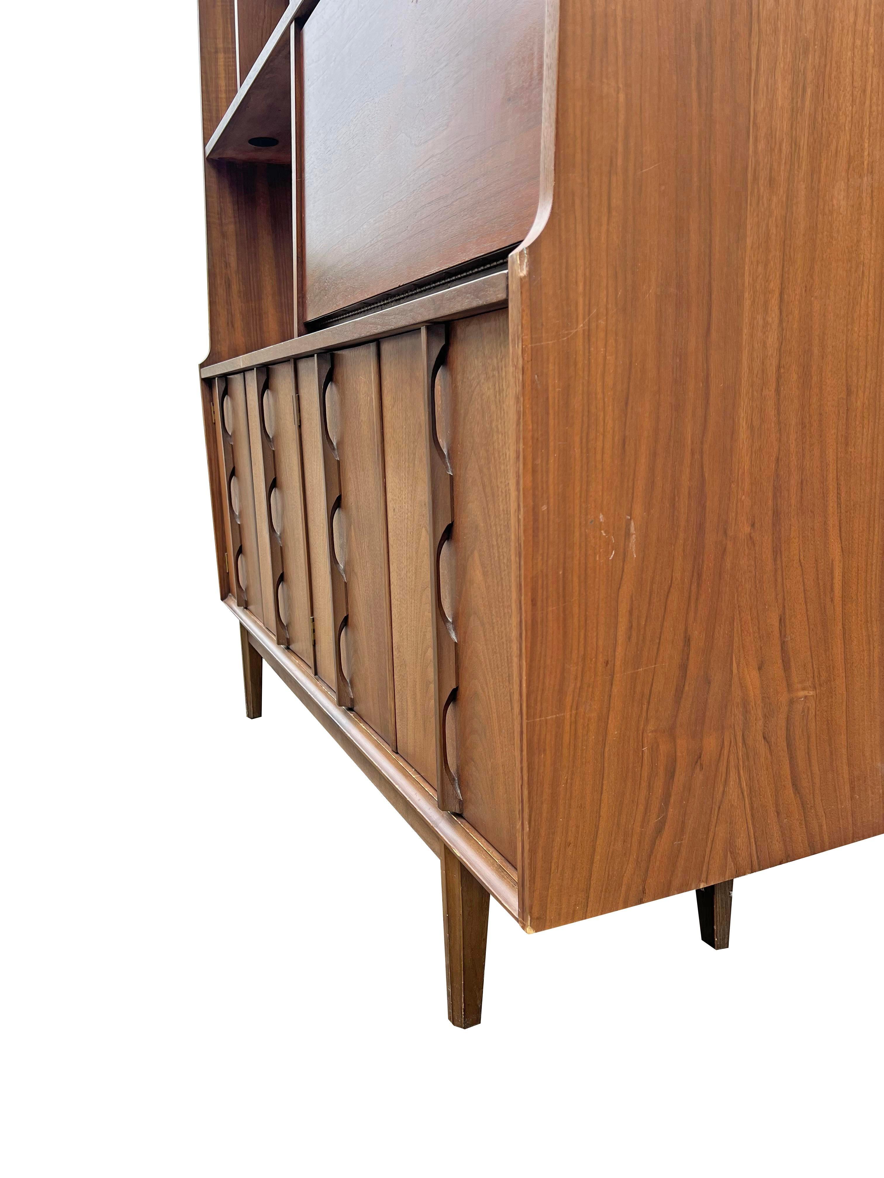 1970er Mid Century Modern Vintage Schrankwand oder Raumteiler 3