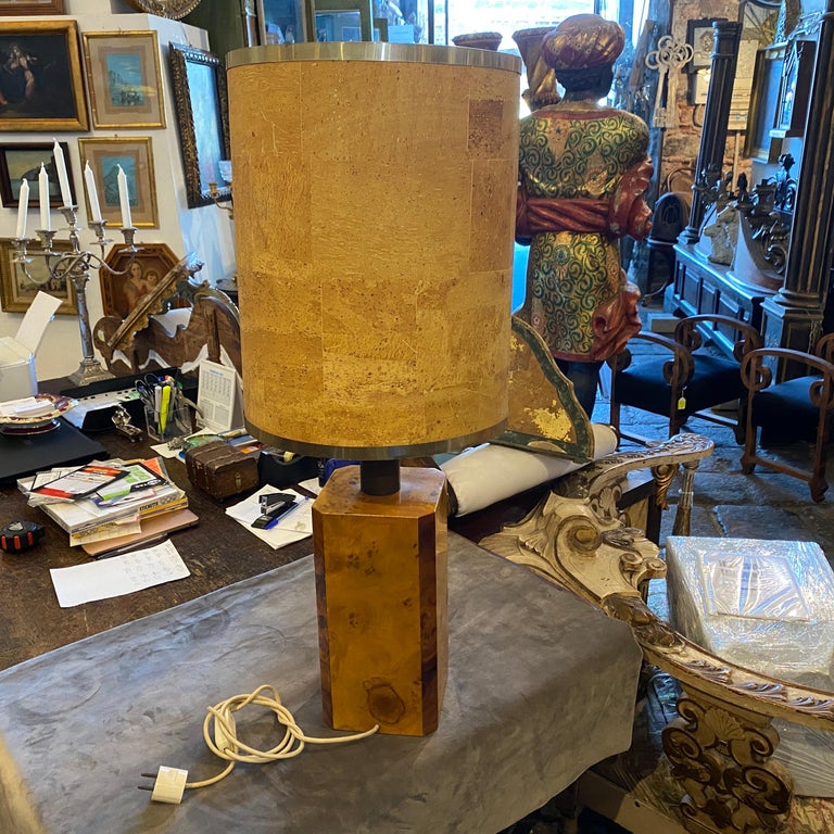 1970s Mid-Century Modern Walnut Italian Table Lamp For Sale 9