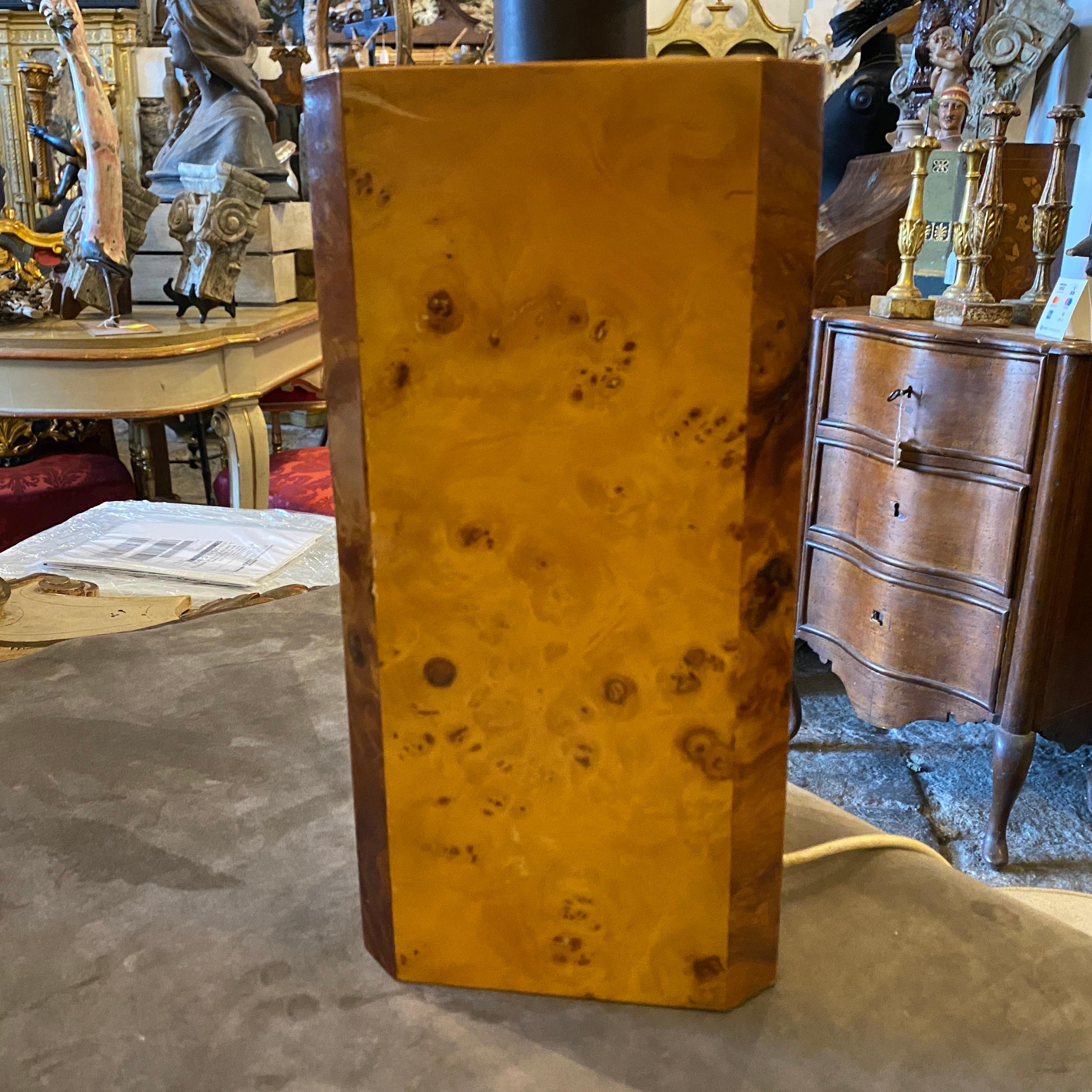 A table lamp designed and manufactured in Italy in the Seventies, the original lampshade is in cork and brass. It works 110-240 volts and needs a regular e27 bulb, Height of the lamp base without lampshade is cm 45.
This table lamp it's an unique