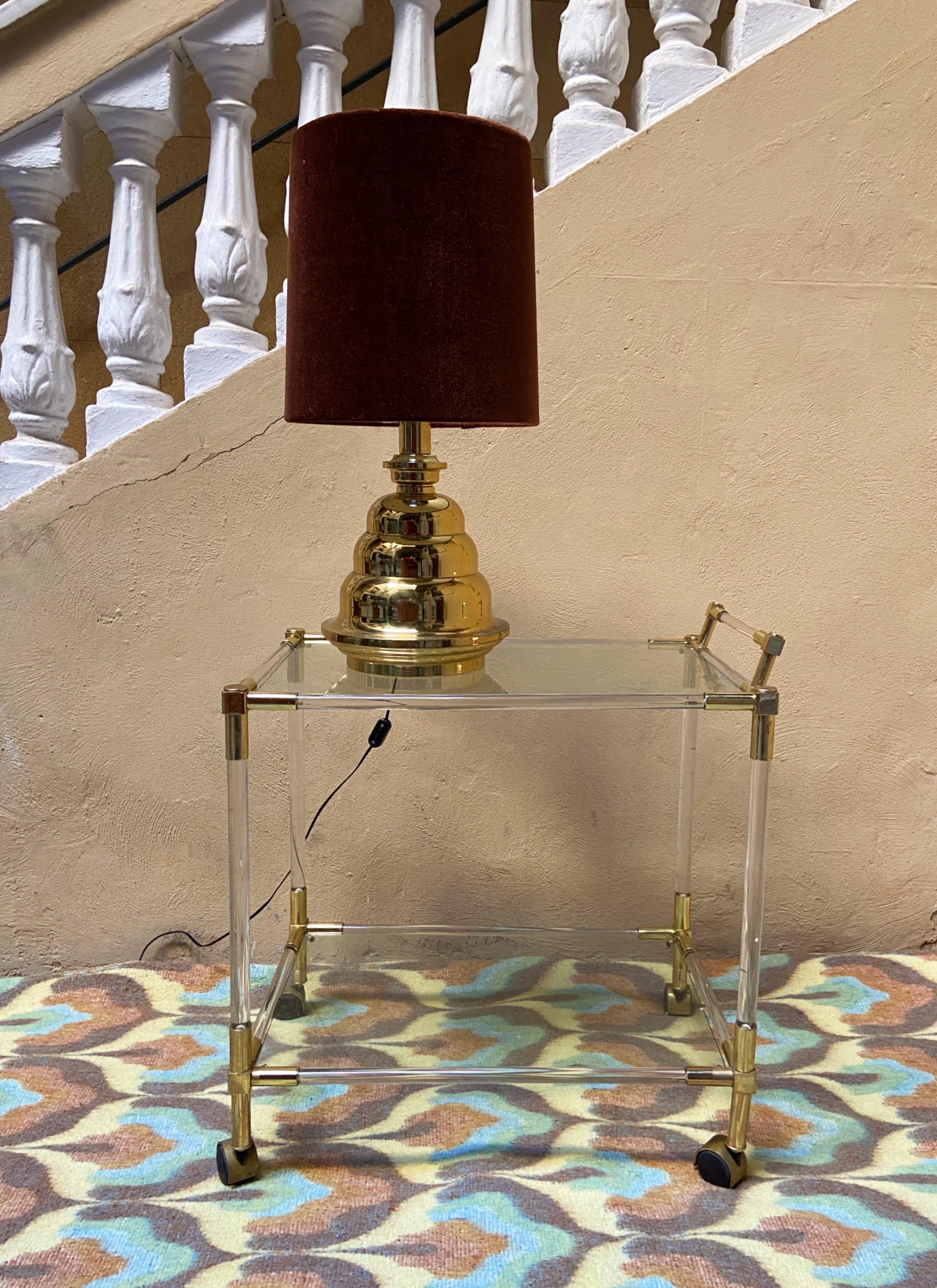 Lámpara de mesa con forma ondulada, Italia, mediados de siglo XX (1970) Metal en venta