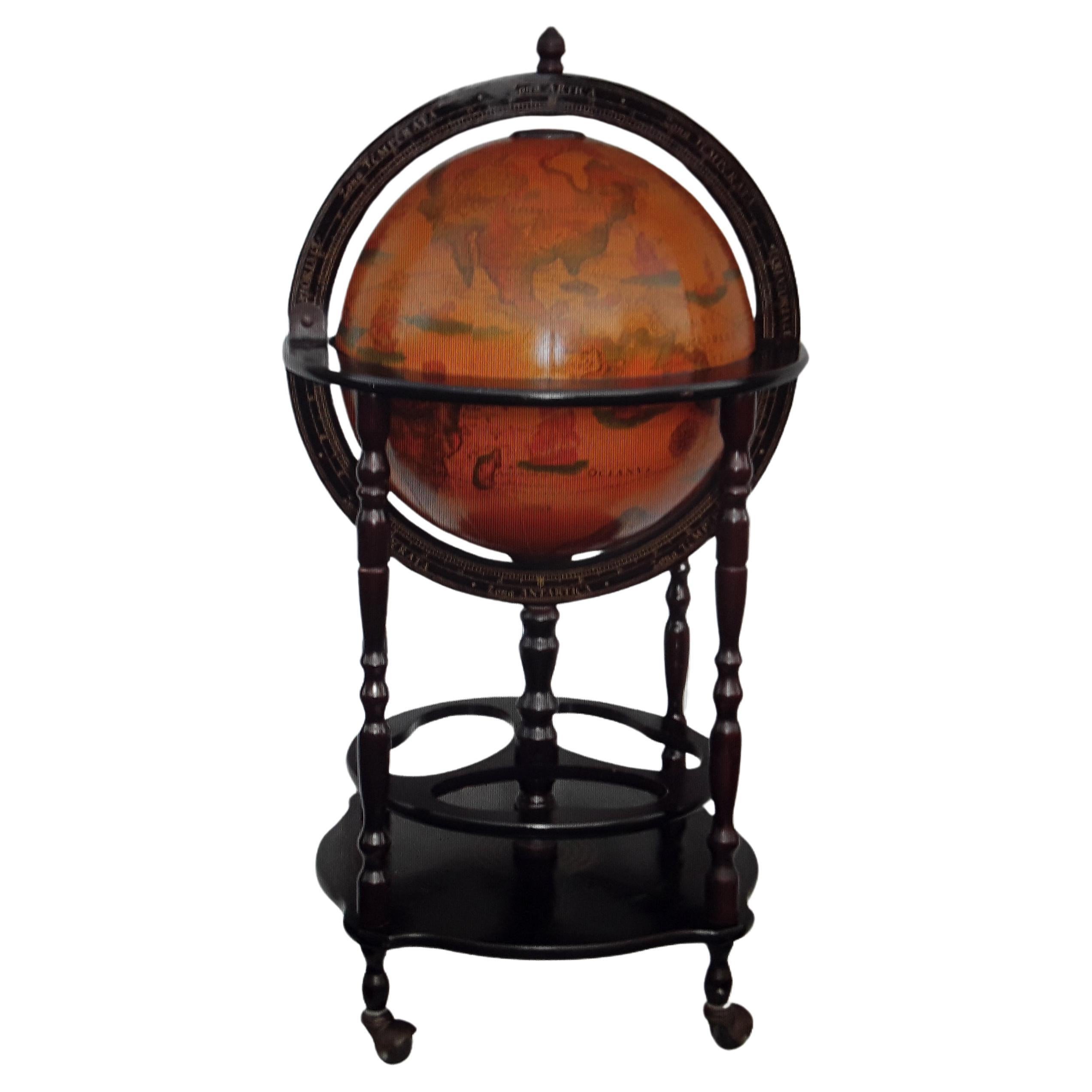 Dry Bar Globe World Modern The Moderns des années 1970 en vente