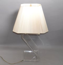 1970s Mid-Century Modern Z Lucite and Chrome Floor Lamp Plissé Shade