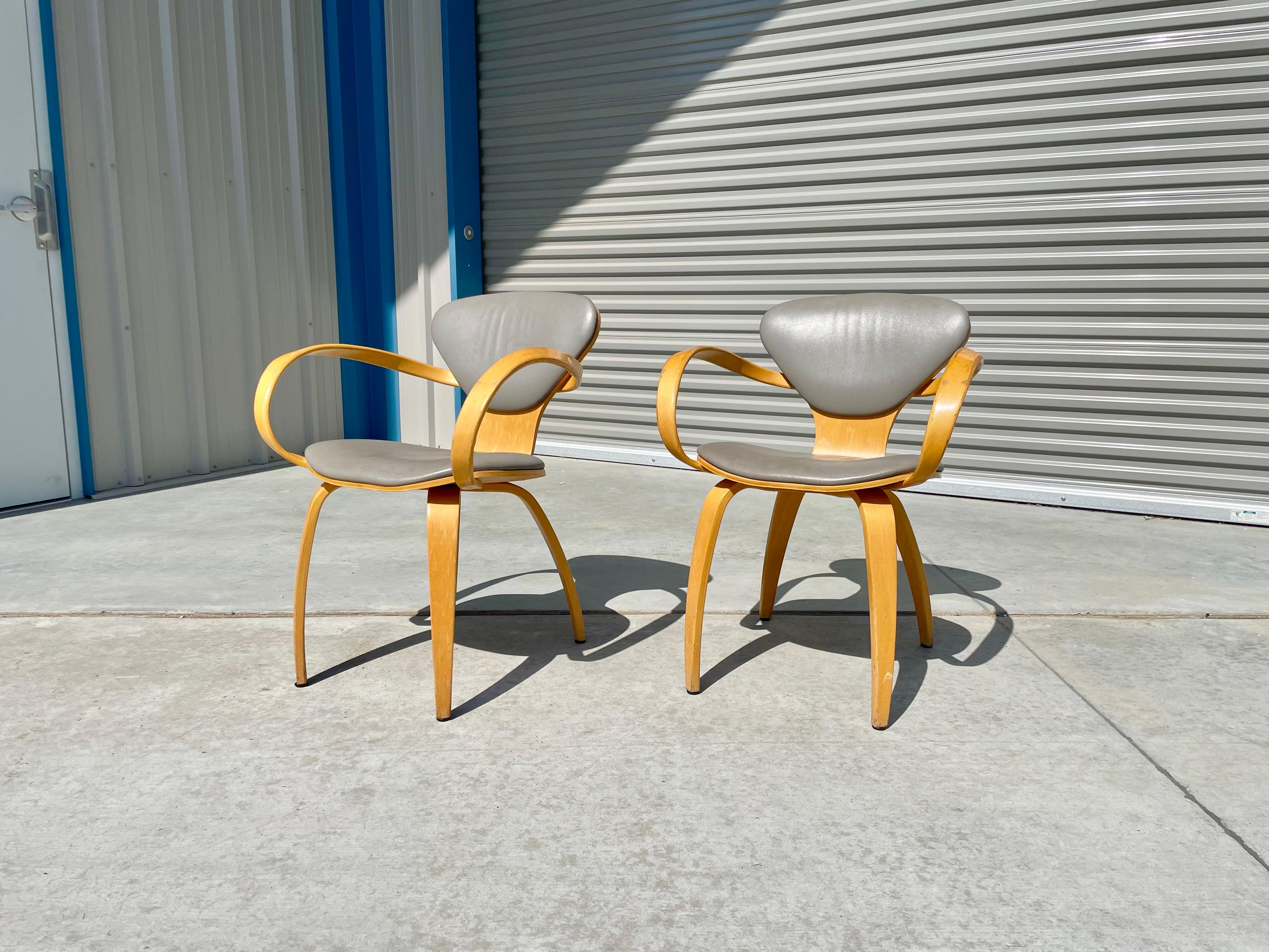 Plywood 1970s Mid Century Pretzel Armchairs by Plycraft, Pair For Sale