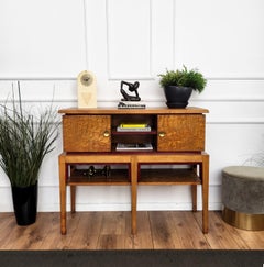 Credenza a consolle in legno e ottone della metà del secolo scorso