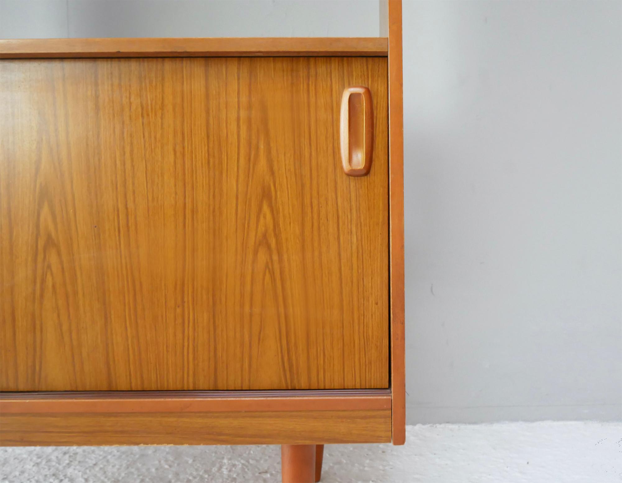British 1970s mid century shelf unit / room divider by Schreiber For Sale
