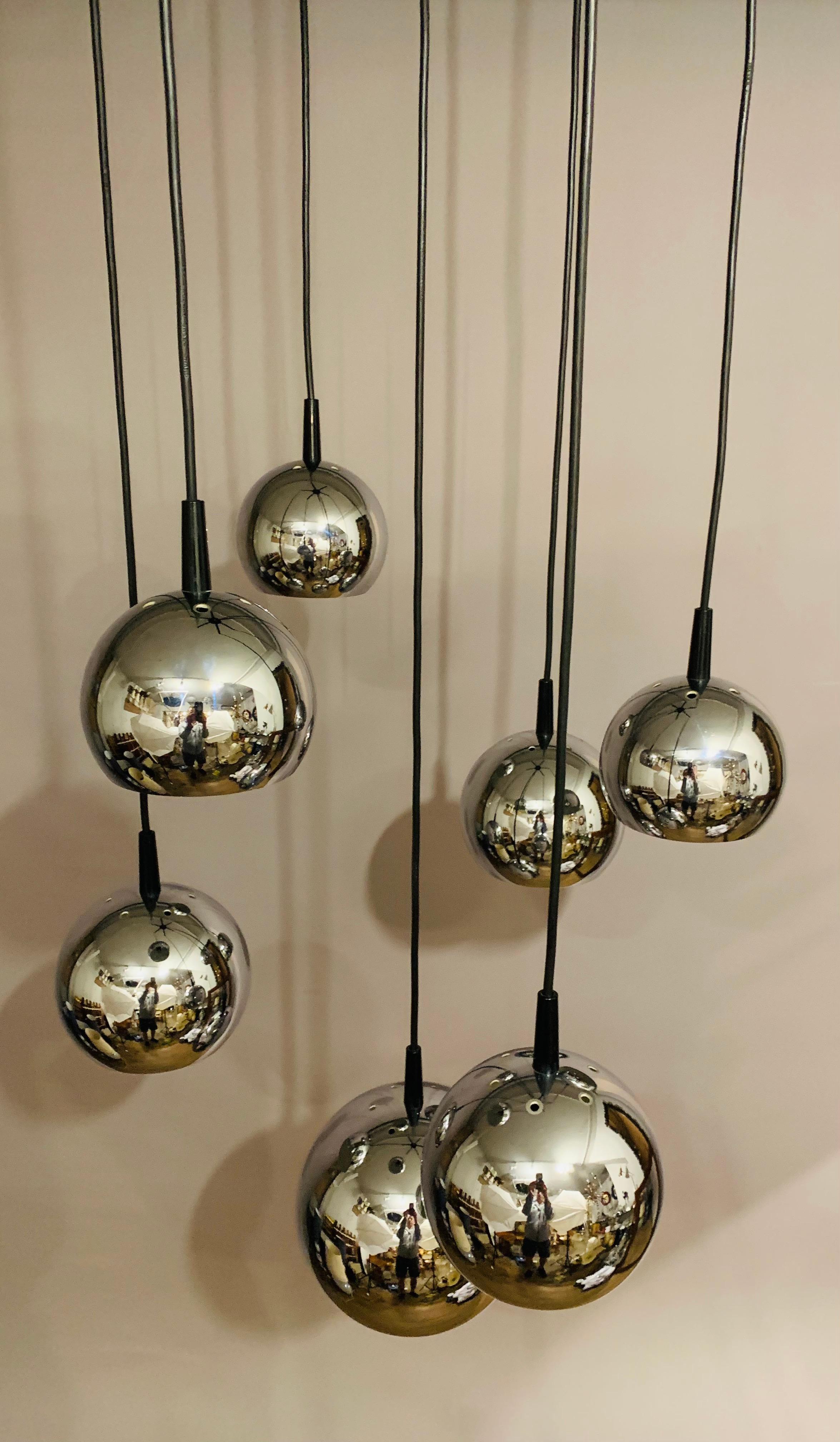 1970s Mid Century Space Age 7 Chrome Ball Cascading Globe Hanging Ceiling Light 4