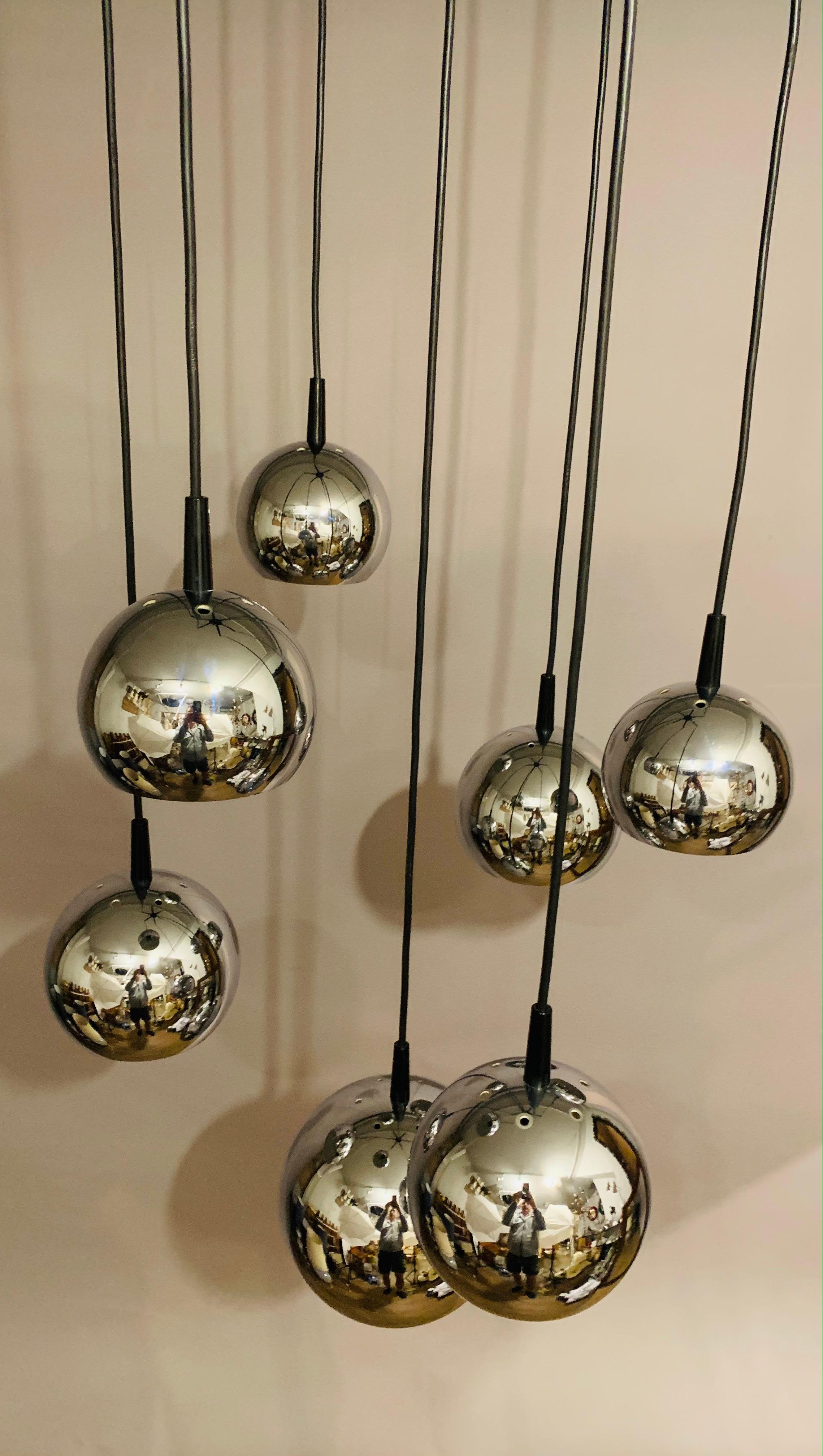 1970s Mid Century Space Age 7 Chrome Ball Cascading Globe Hanging Ceiling Light 6