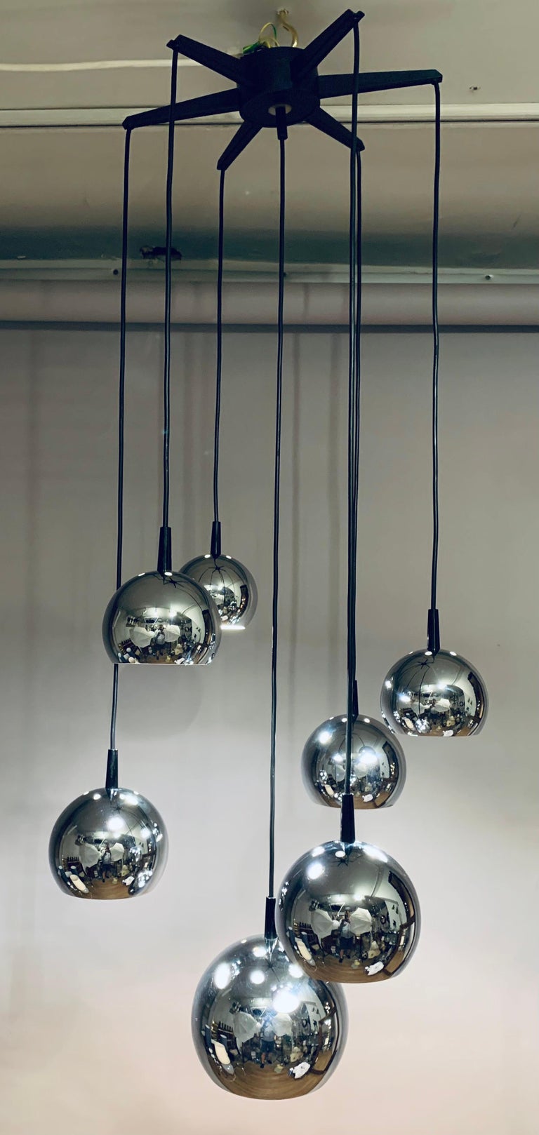 1970s Mid Century Space Age 7 Chrome Ball Cascading Globe Hanging