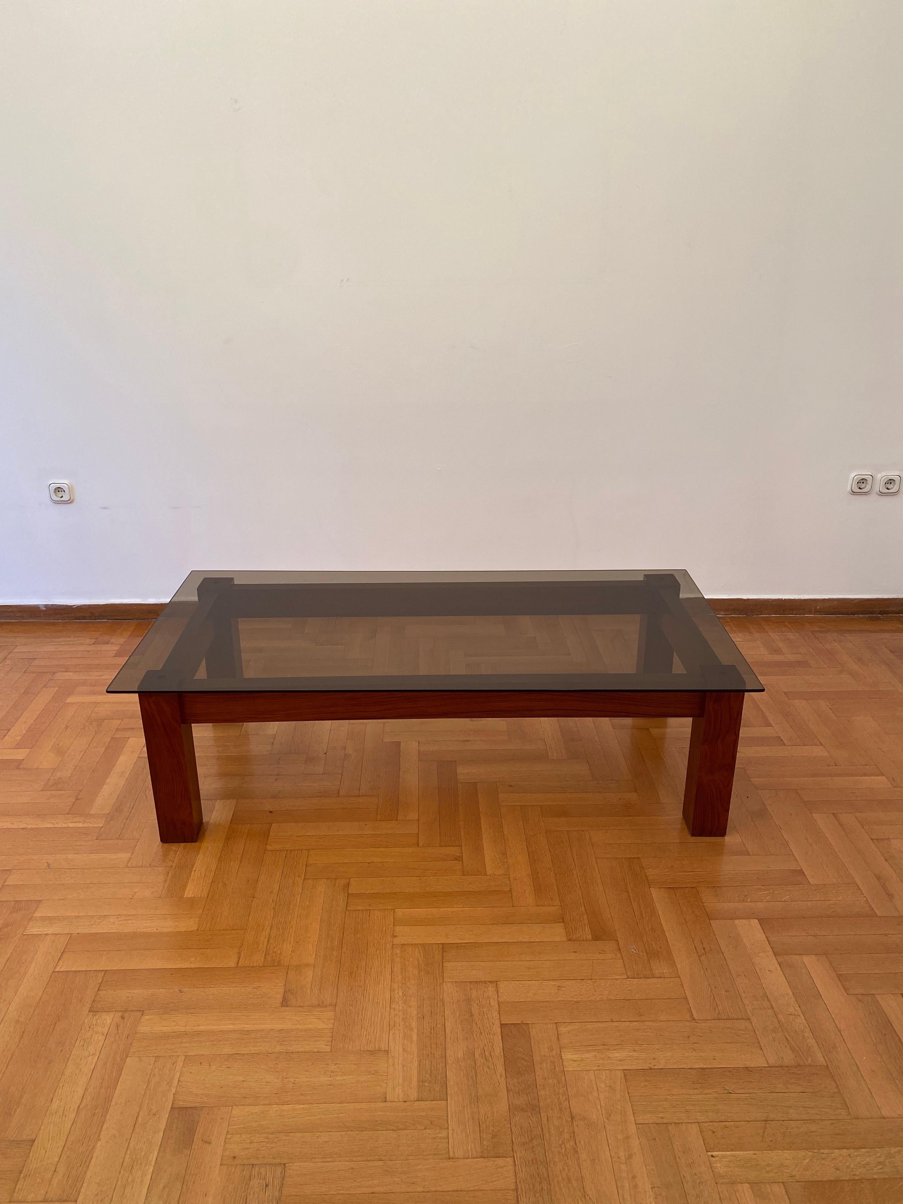 Italian 1970s MidCentury Brutalist Smoked Glass Rectangular Coffee Table For Sale