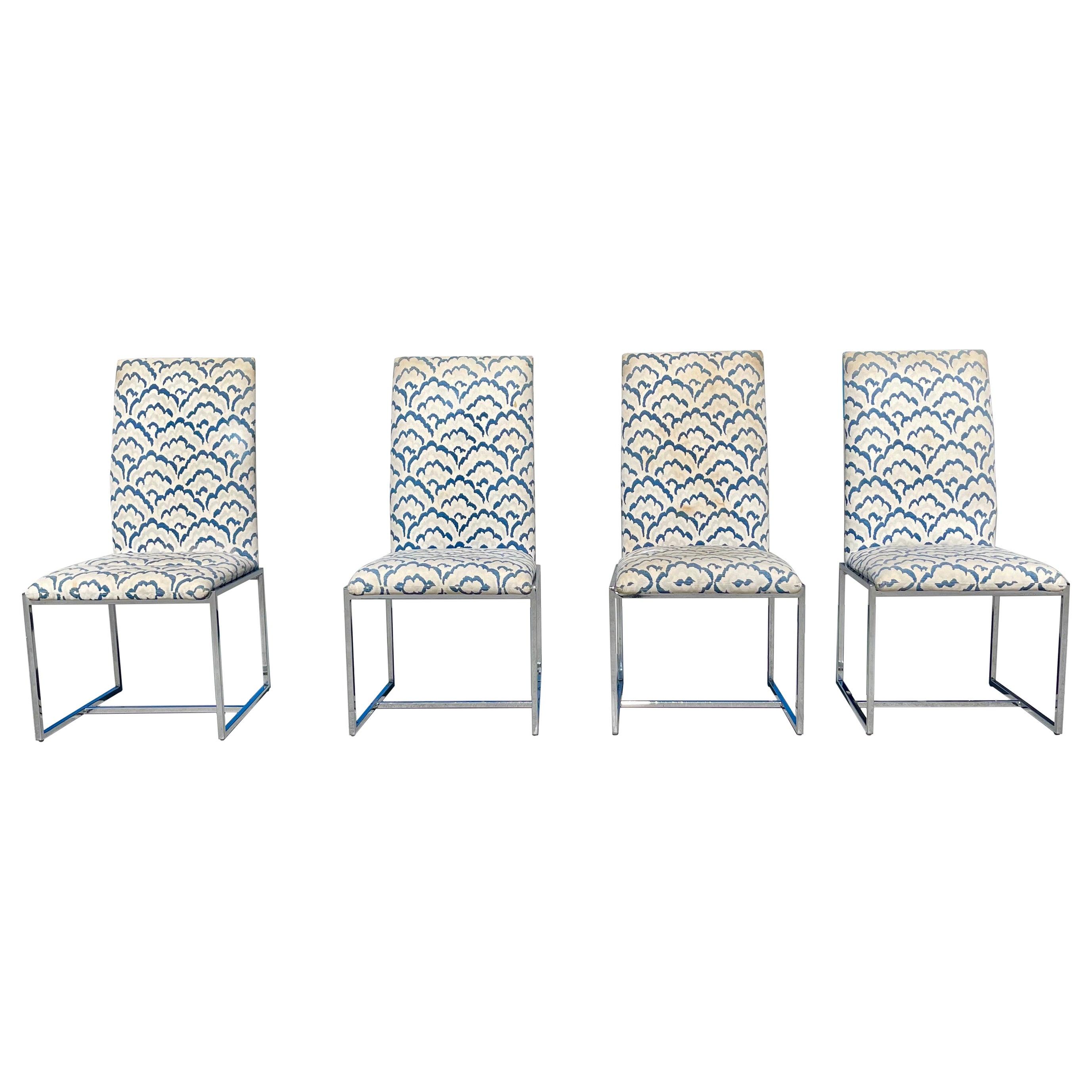 Chaises de salle à manger chromées des années 1970 de style d'après Milo Baughman - Lot de 4