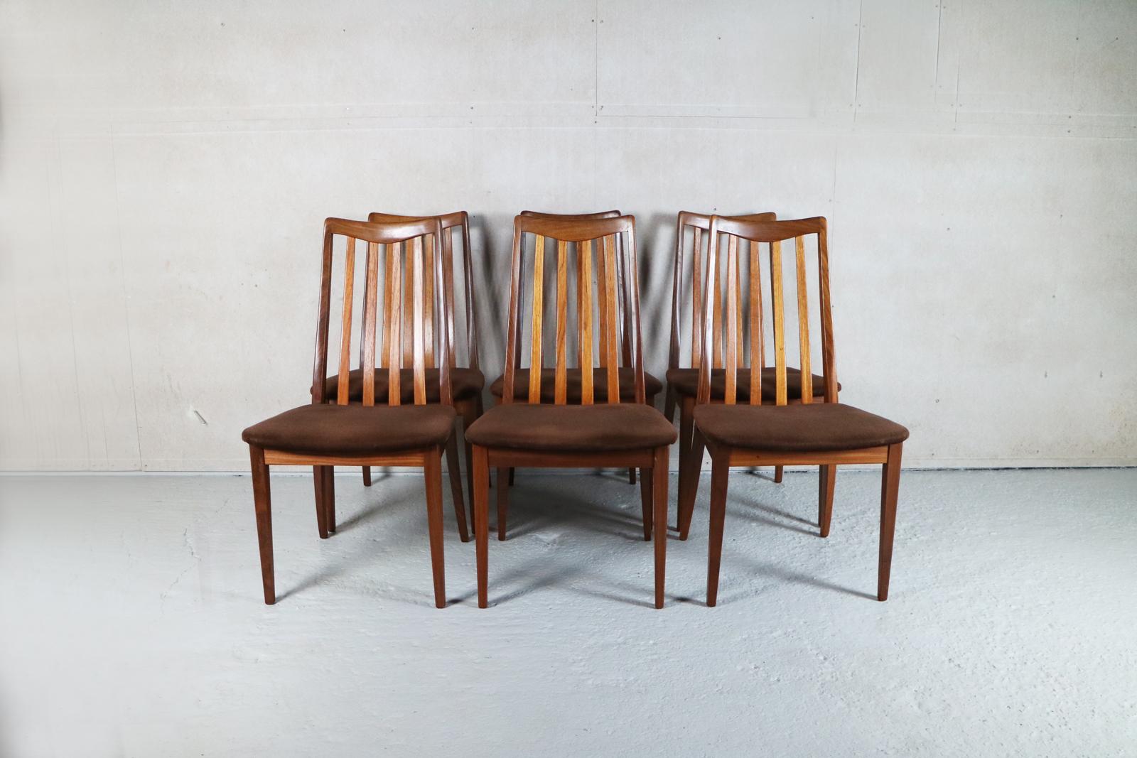 Mid-Century Modern 1970s Midcentury Dining Table by Nathan and 6 G Plan Chairs
