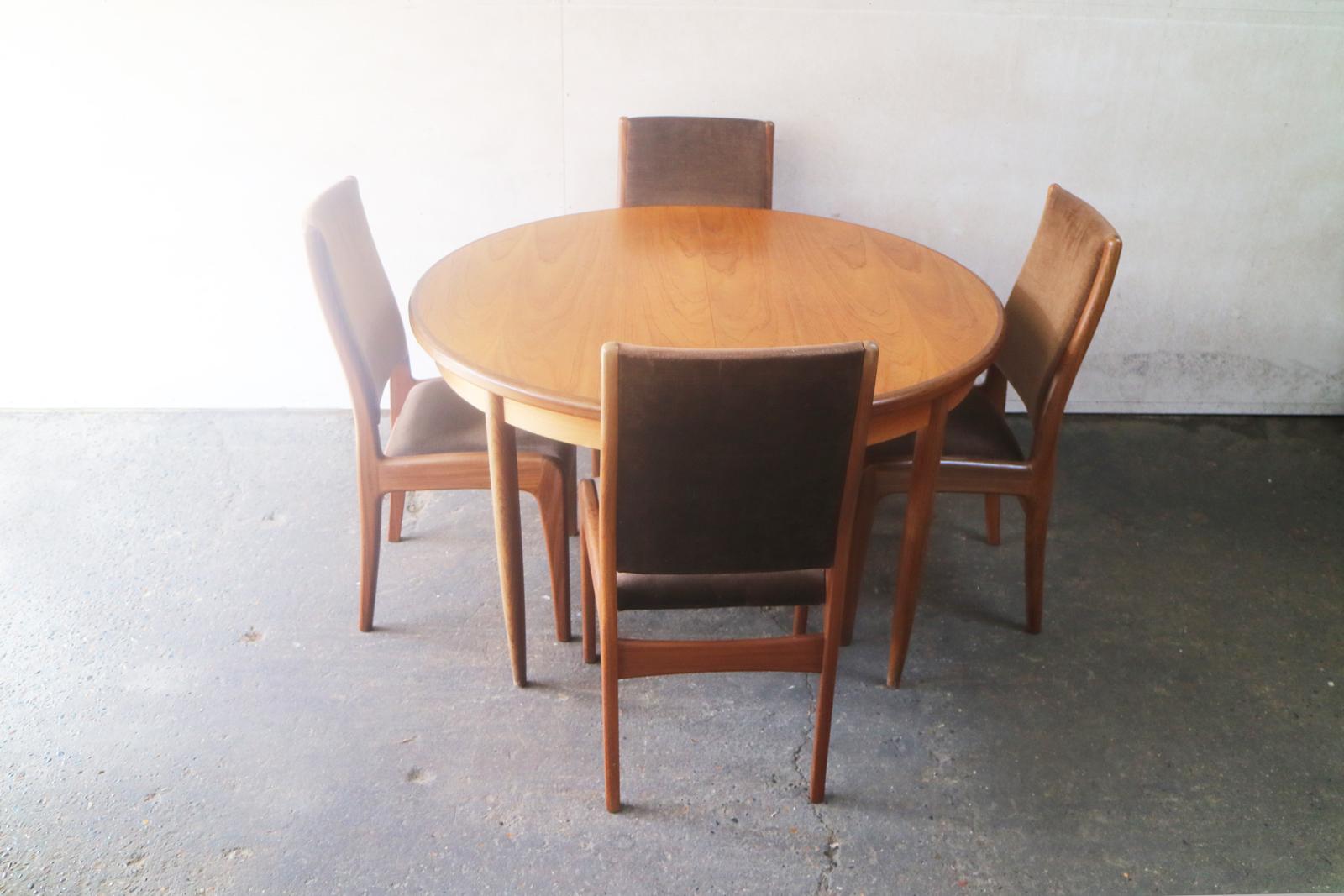 1970s Midcentury G Plan Dining Table and Chairs For Sale 3