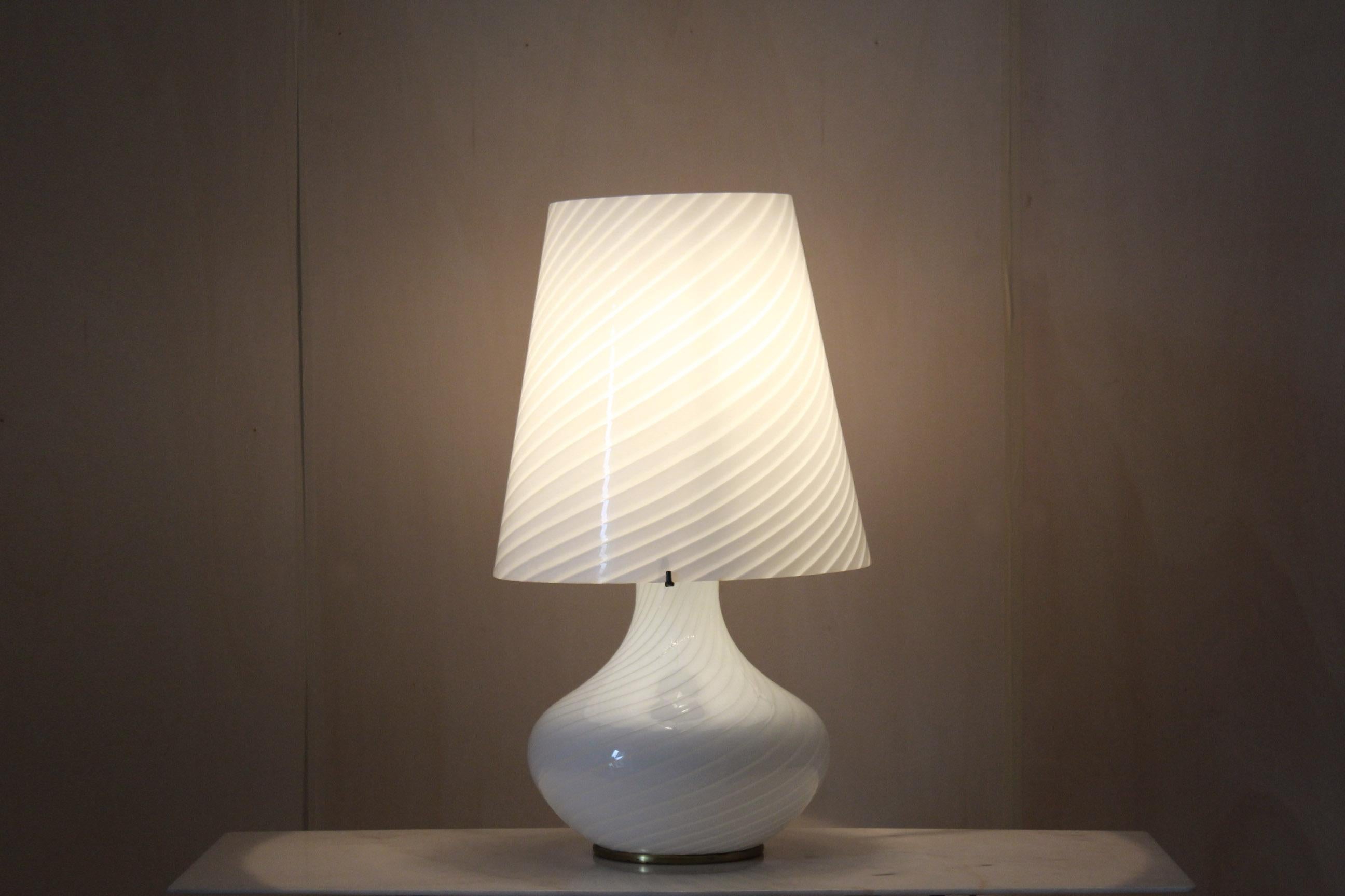B Migurano table lamp from the 1970s produced by Italian company 