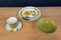 1970s Mikasa "Tampa" Dinnerware Set, 12 Place Settings, Avocado Green & Yellow