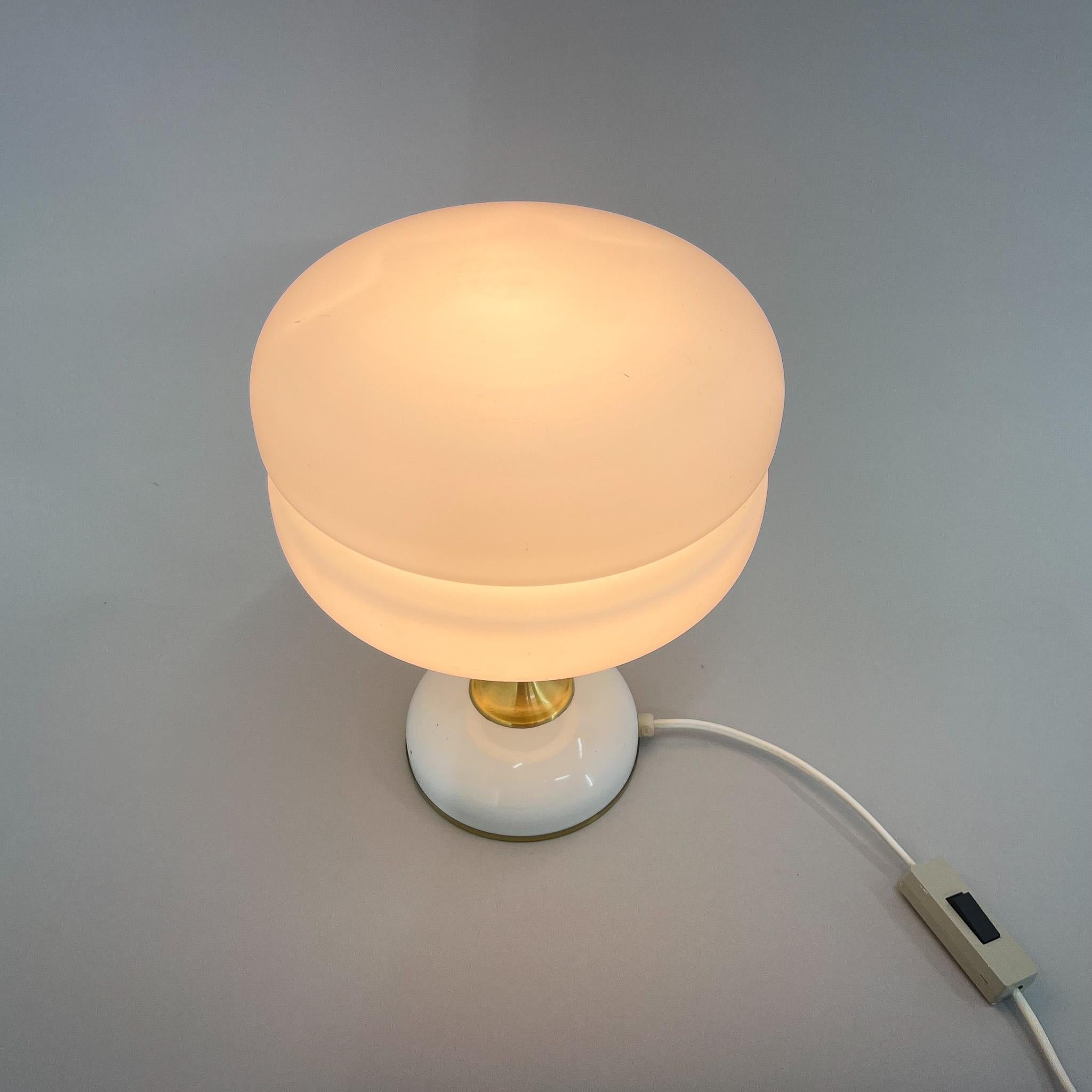 1970s Milk Glass Brass Table Lamp by Napako For Sale 2
