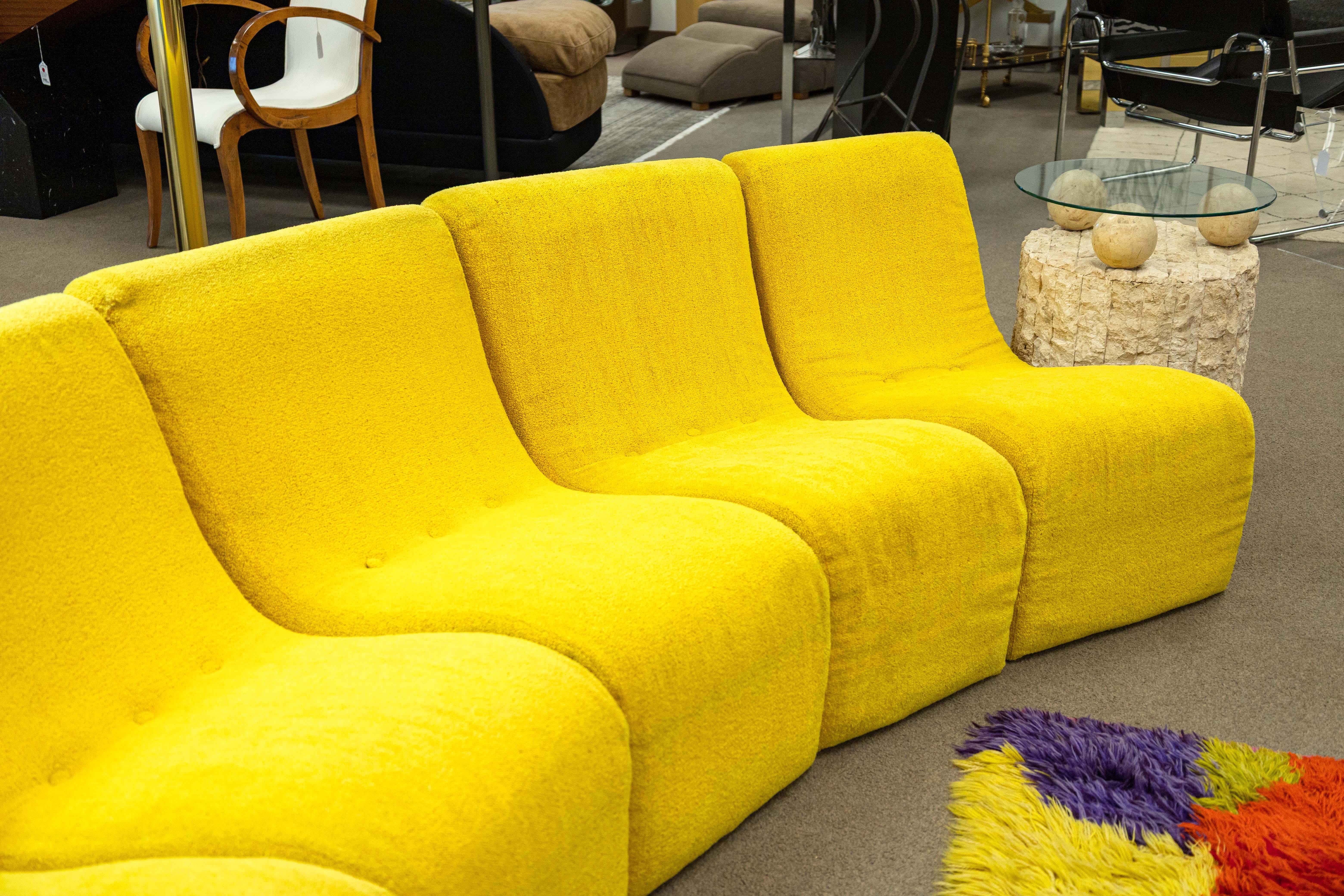 1970s Milo Baughman for Thayer Coggin 9 Piece Modular Yellow Sofa Sectional In Good Condition In Keego Harbor, MI