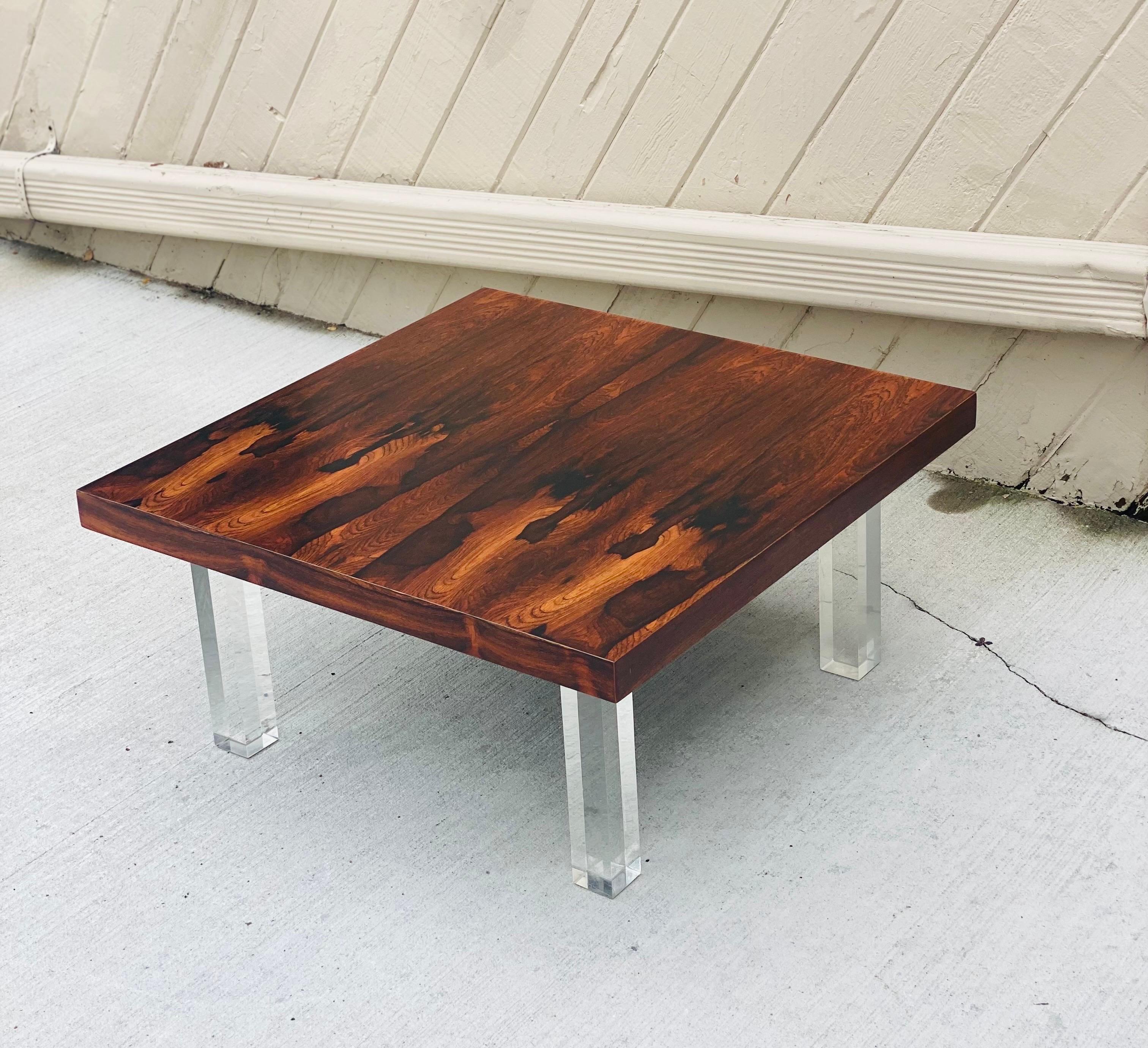 Late 20th Century 1970s Milo Baughman for Thayer Coggin Rosewood and Lucite Square Coffee Table For Sale