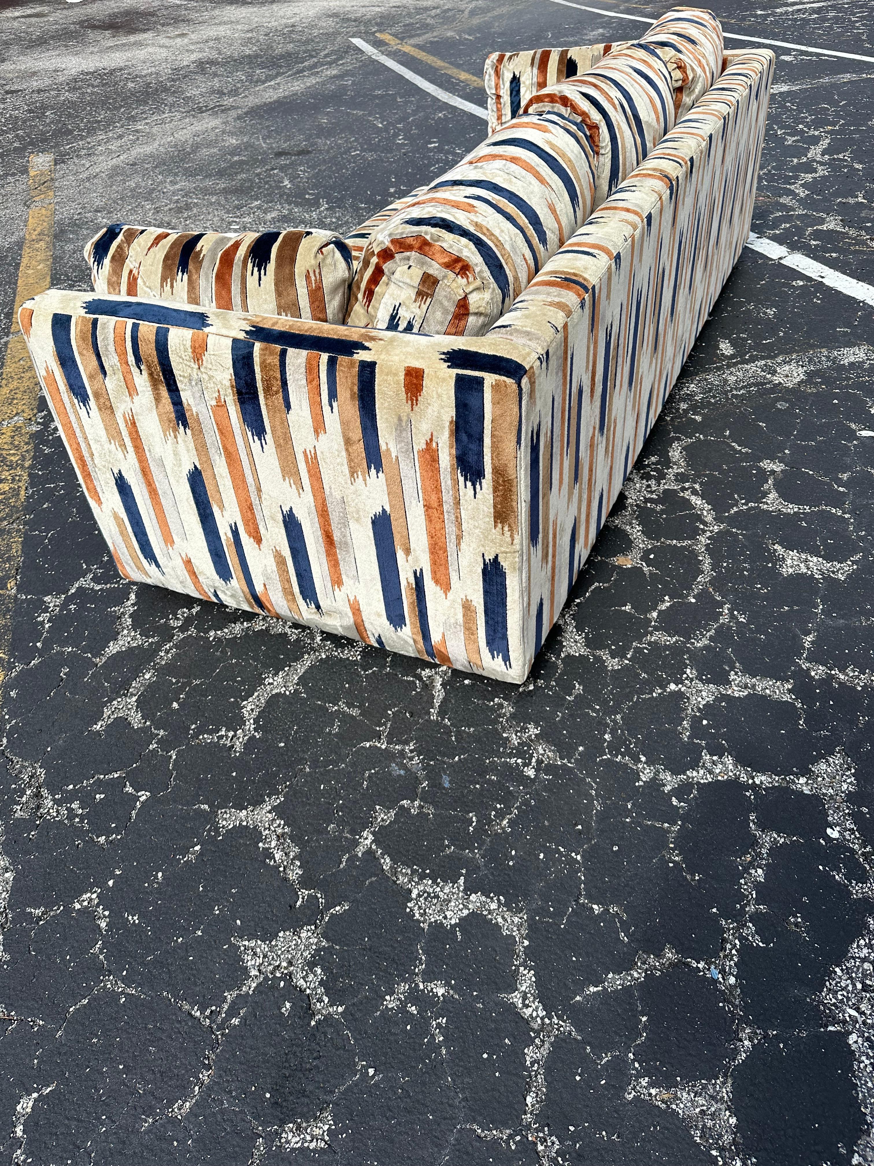 1970s Milo Baughman Jack Lenor Larsen Navy Biege Velvet Tuxedo Sofas, Set of 2 4