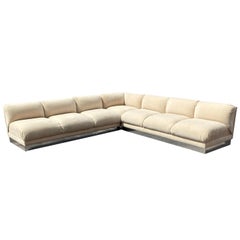 Milo Baughman, anni '70, Base a zoccolo cromata beige chiaro, componibile