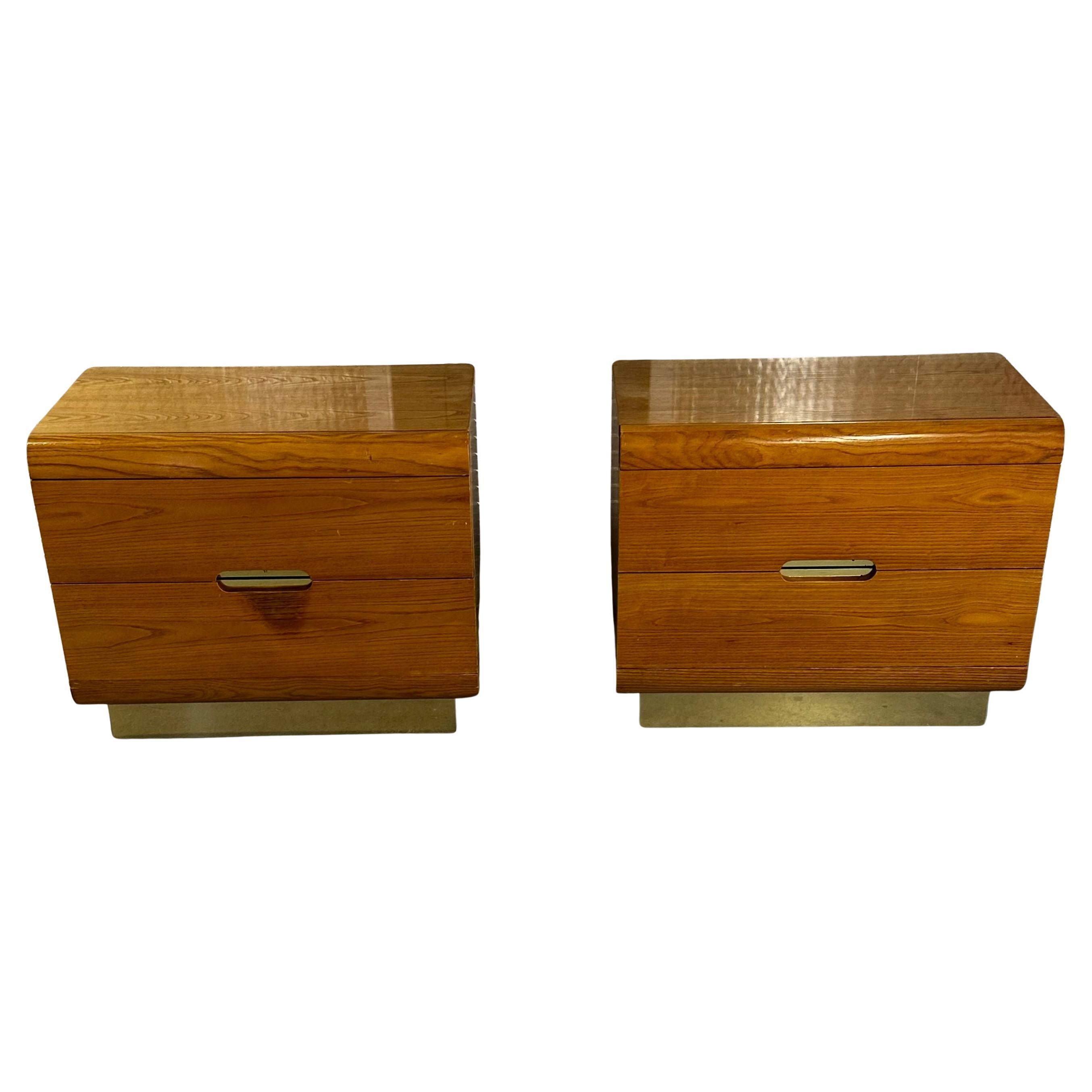 1970s Milo Baughman Oak Brass Floating Waterfall Plinth Base Nightstand Set of 2 For Sale