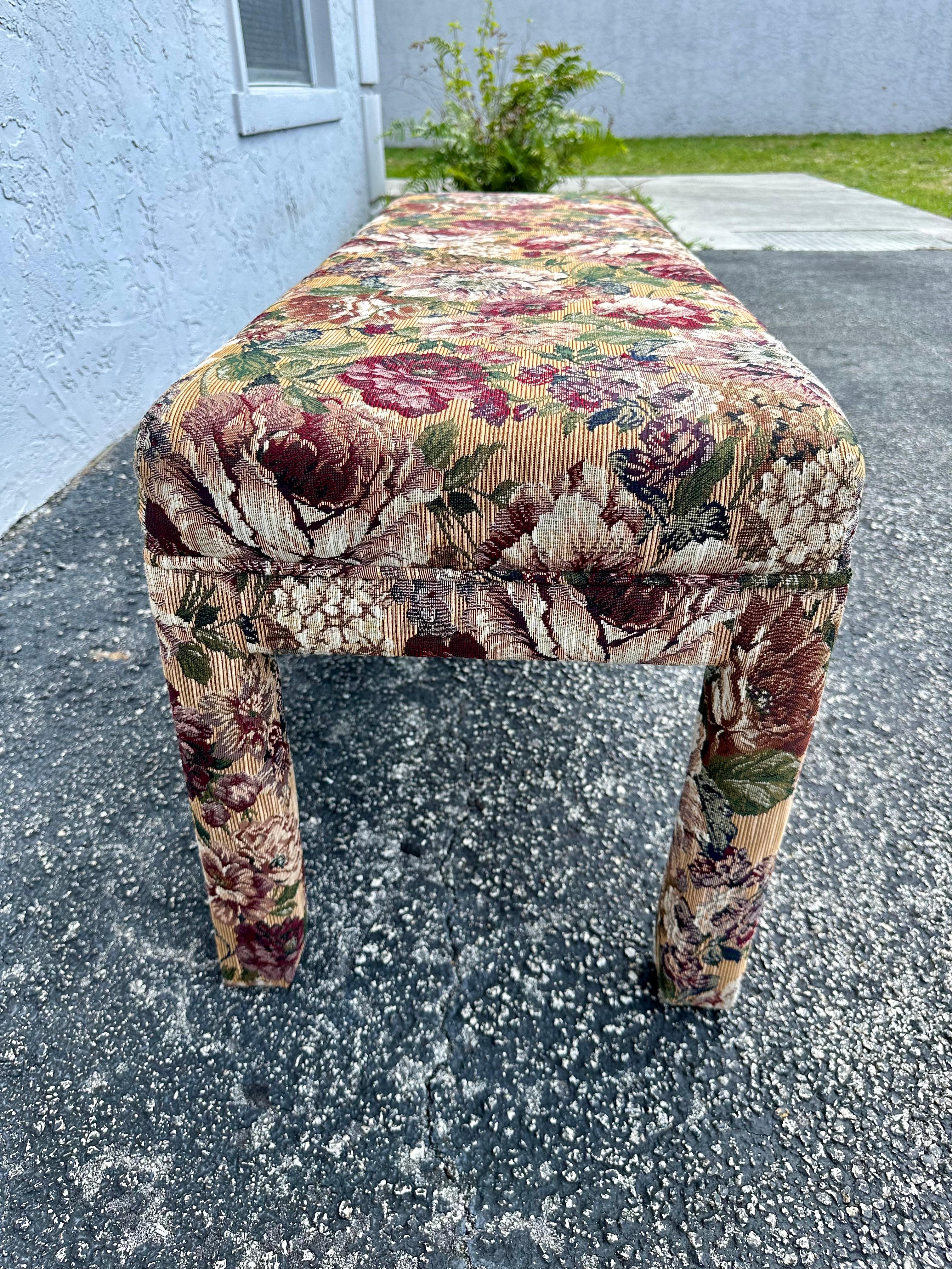 Panca in chintz floreale di Milo Baughman del 1970 in vendita 2