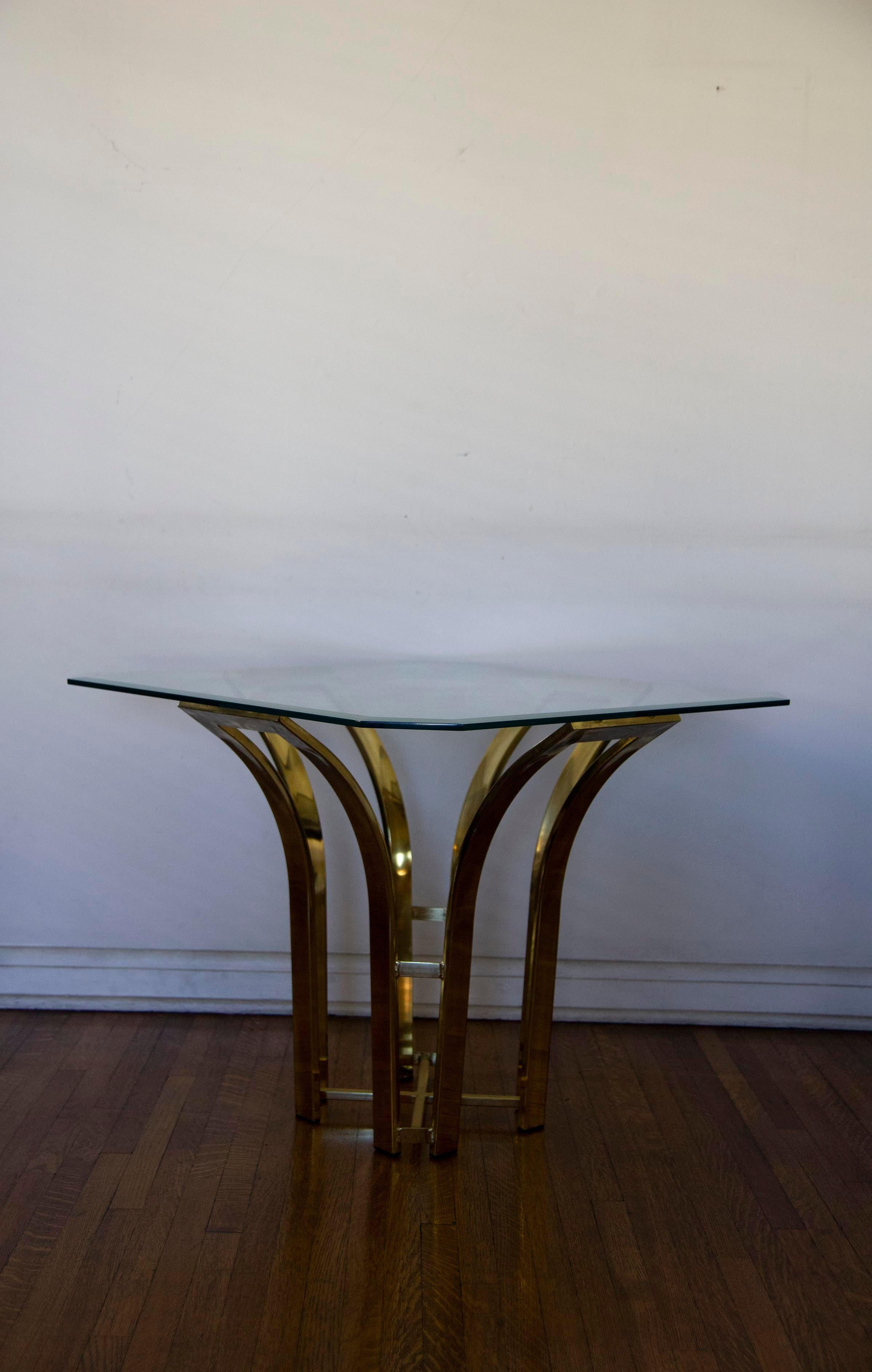 1970s Milo Baughman Style Brass and Glass Tulip Side Table For Sale 6