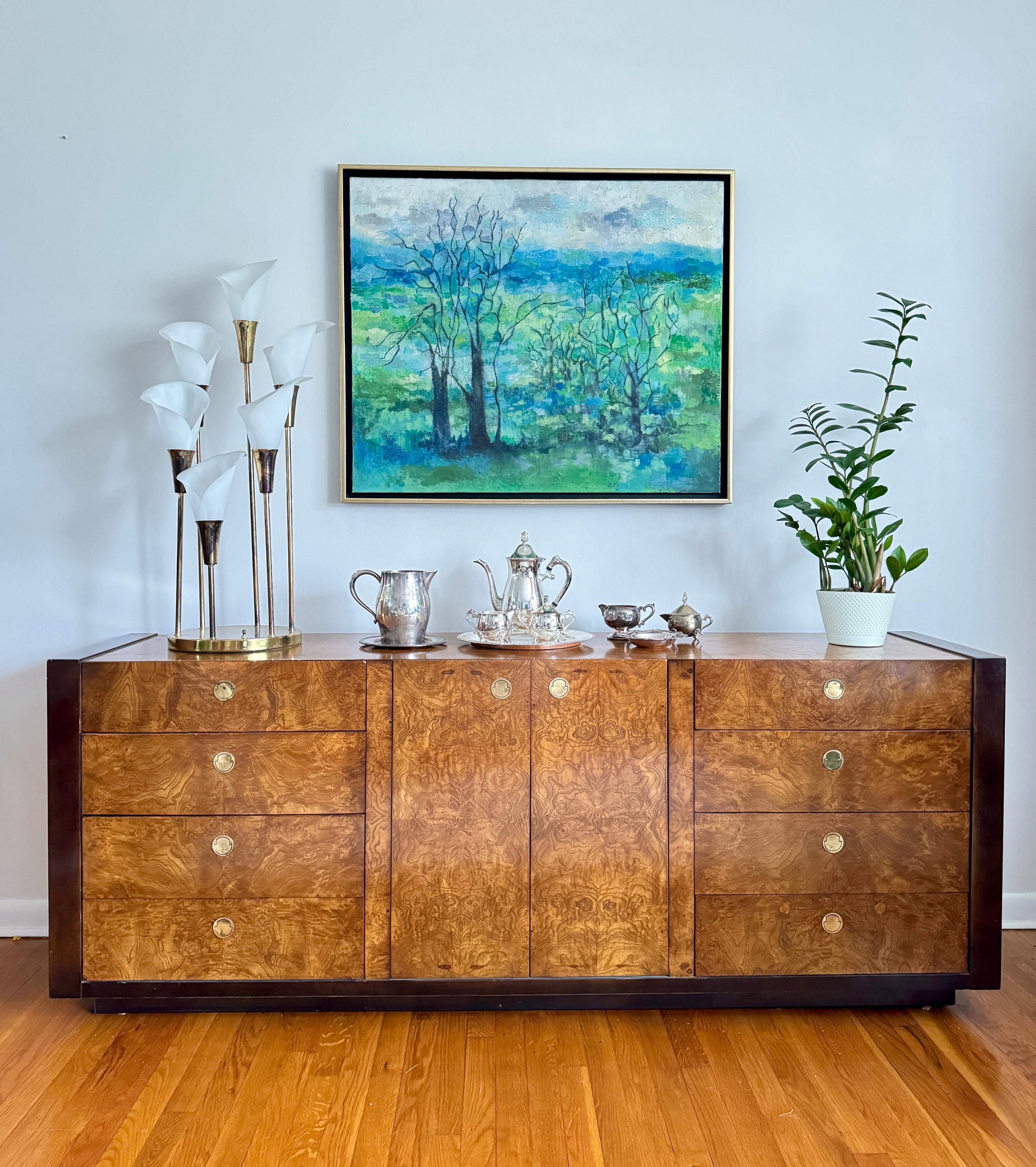Fin du 20e siècle Commode d'appoint en bois de broussin et laiton de style Milo Baughman des années 1970 par Century Furniture en vente