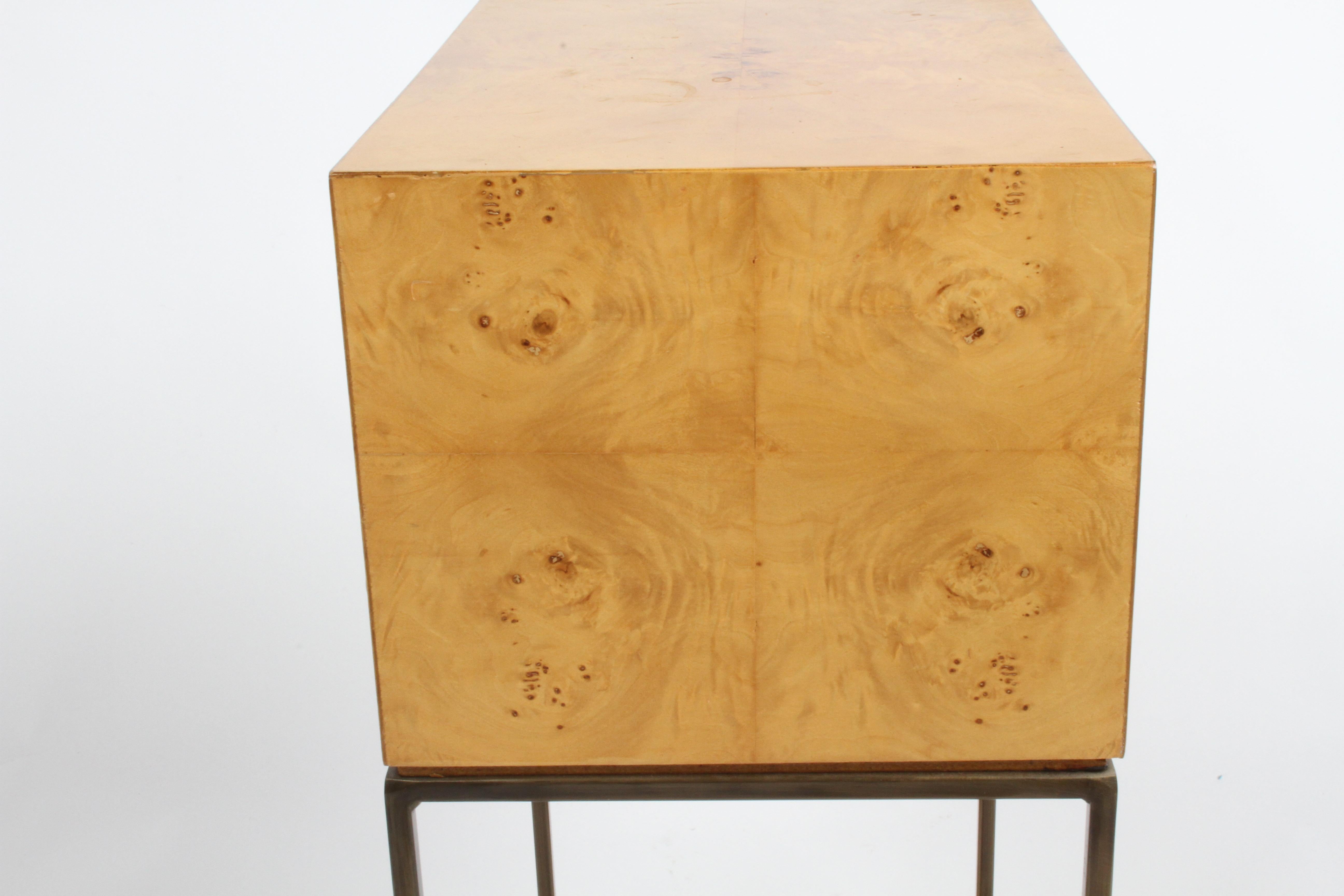 1970s Milo Baughman Style Burled Elm on Brass Base Jewelry Chest or End Table For Sale 7