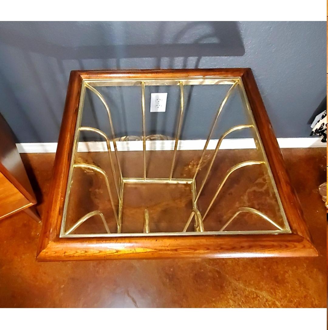 1970s Milo Baughman Style Gold, Glass and Wood End Table For Sale 3