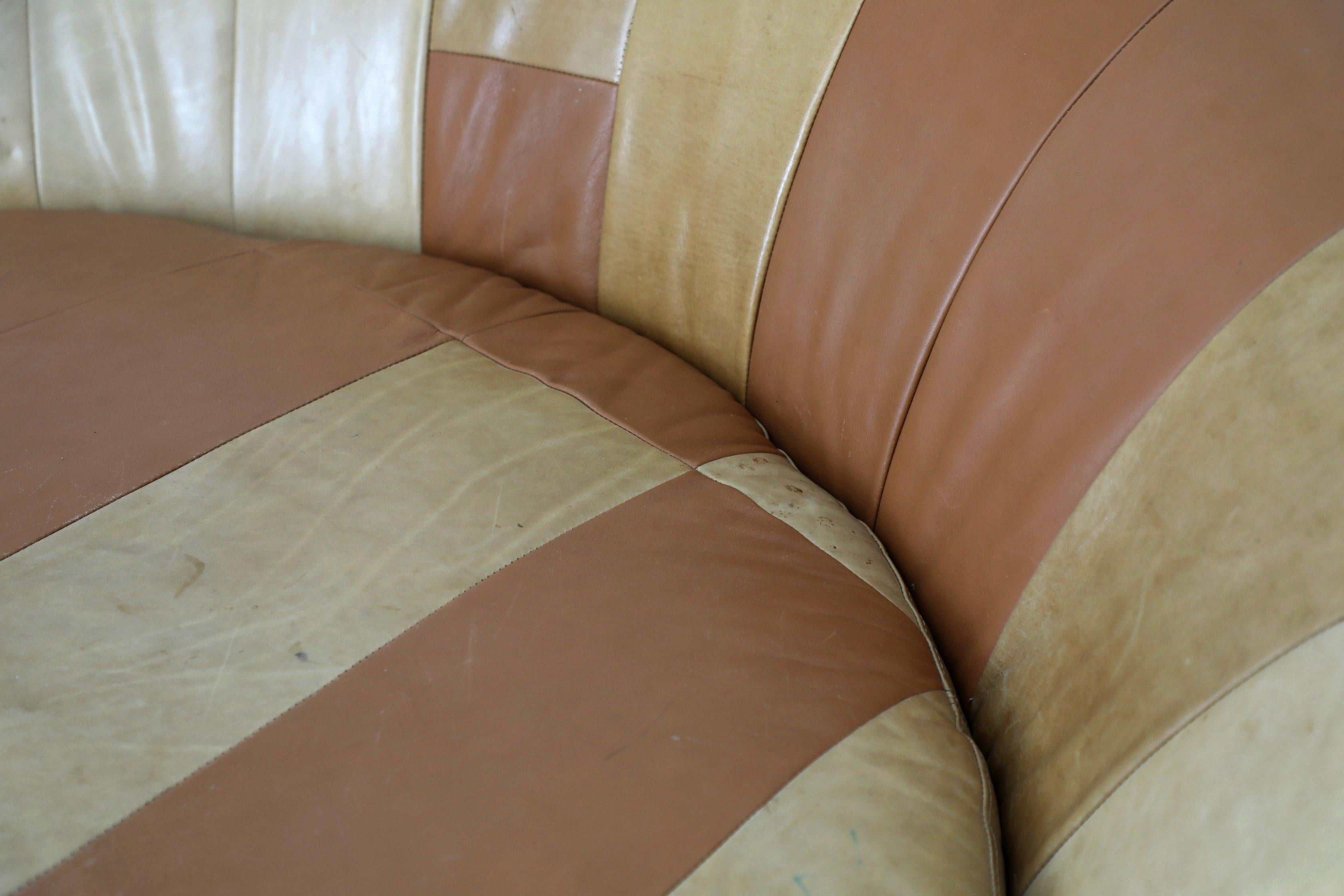 1970 Milo Baughman Style Satellite Sofa, Patchwork Brown Leather en vente 4