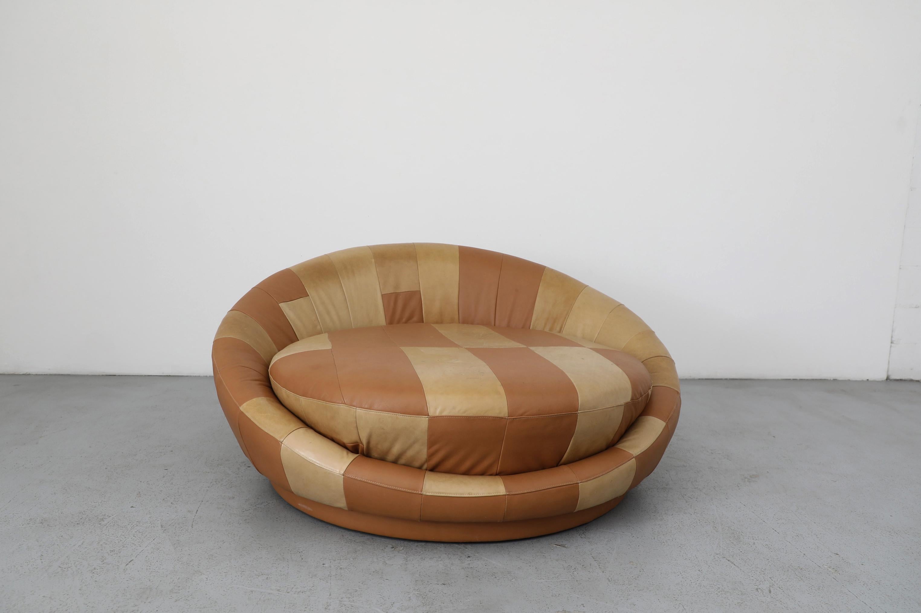 Américain 1970 Milo Baughman Style Satellite Sofa, Patchwork Brown Leather en vente