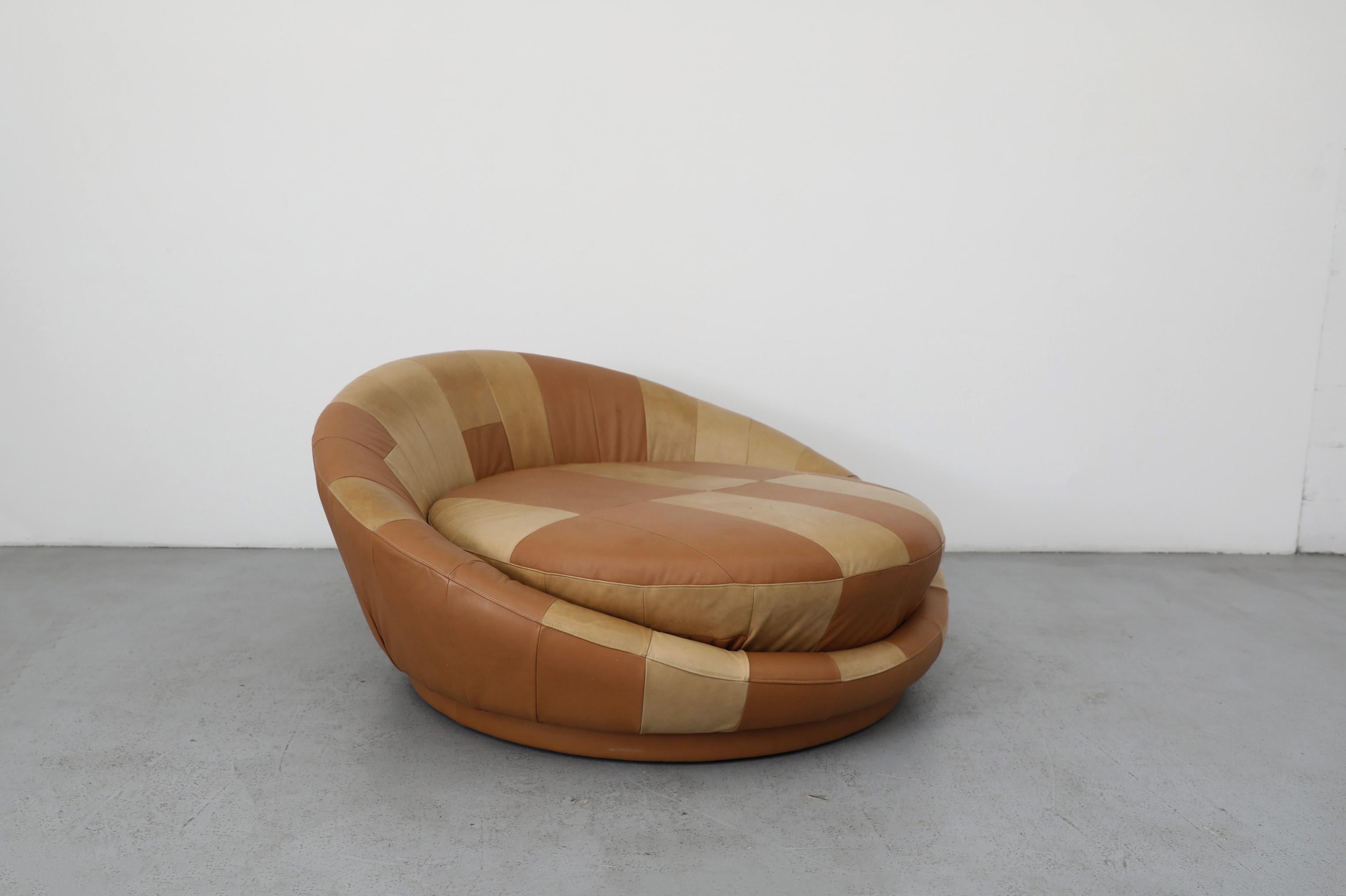 1970 Milo Baughman Style Satellite Sofa, Patchwork Brown Leather en vente 2