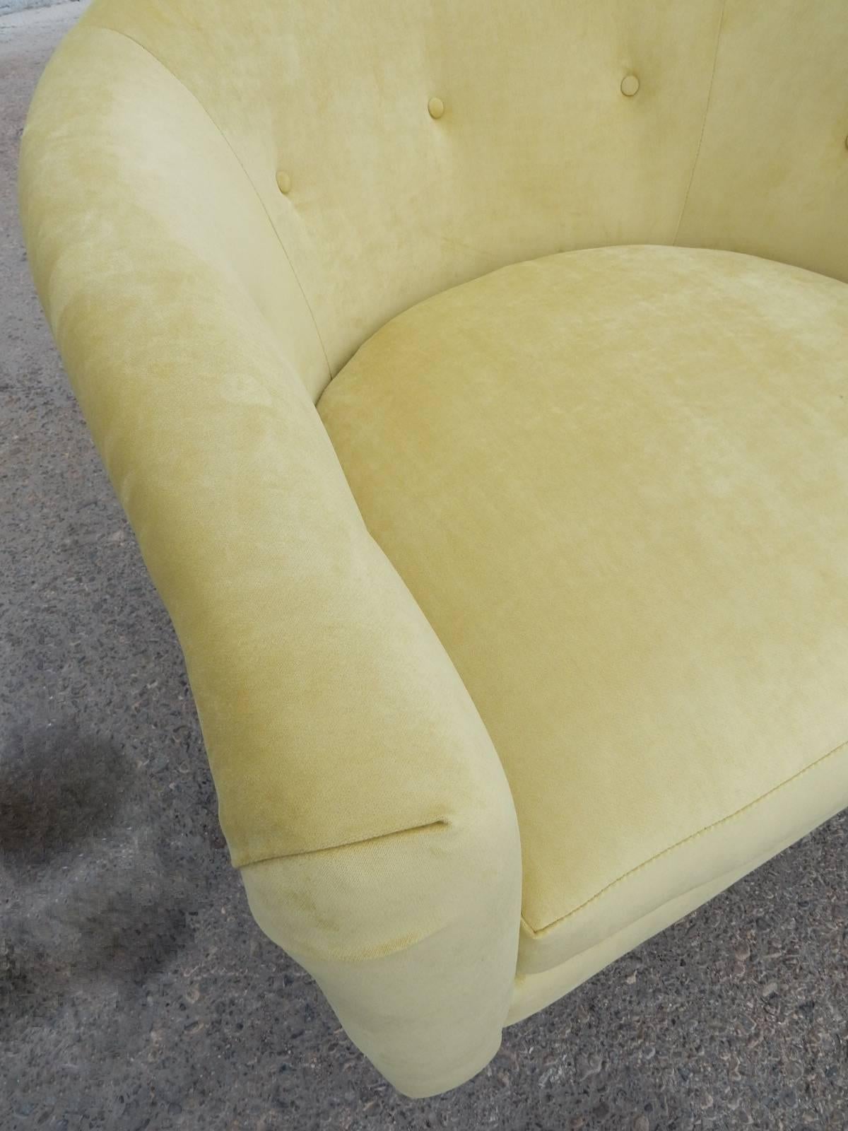 1970s MOD Yellow Velvet Swivel Lounge Chairs For Sale 1