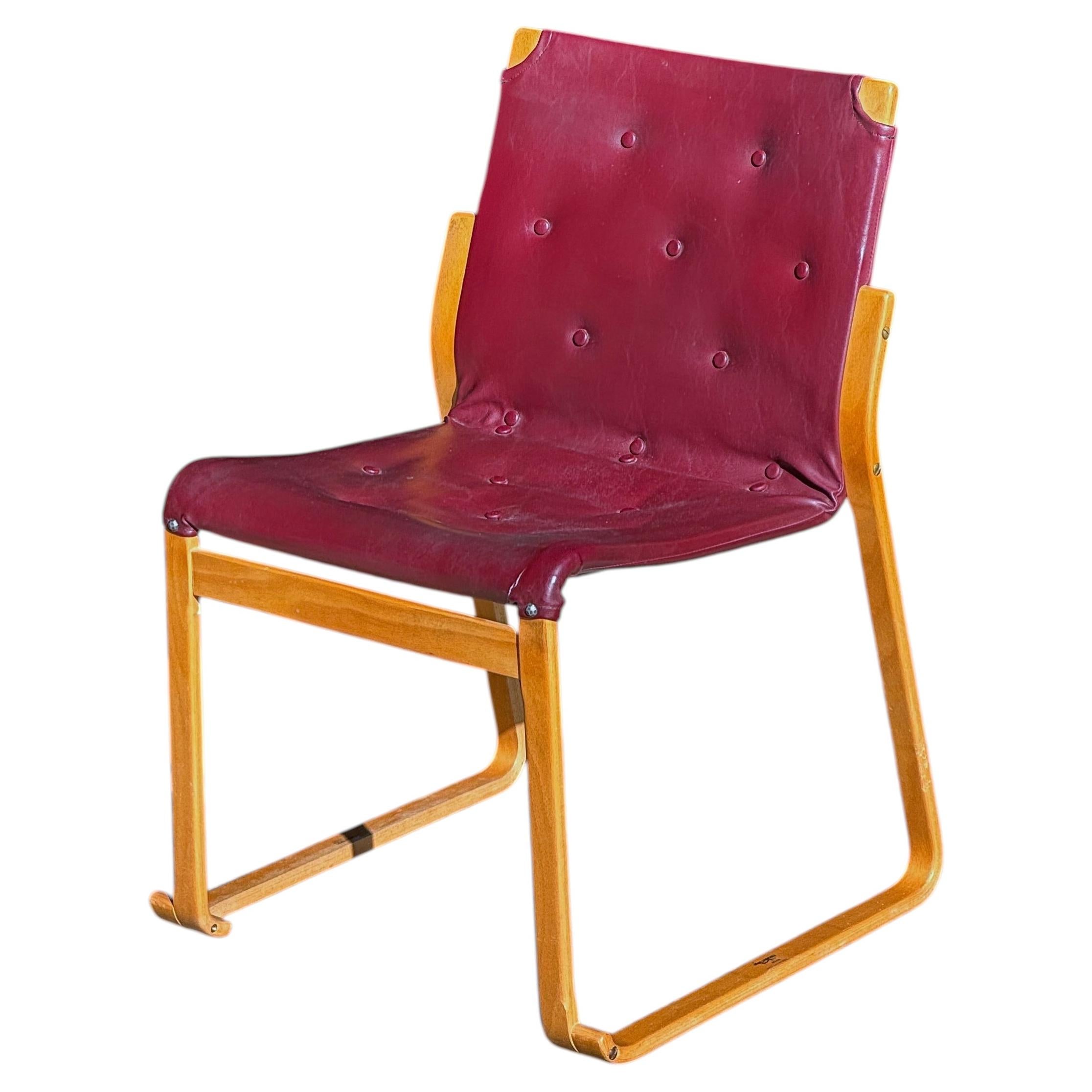 Silla Minette de Bruno Mathsson de los años 70 en cuero oxblood original en venta