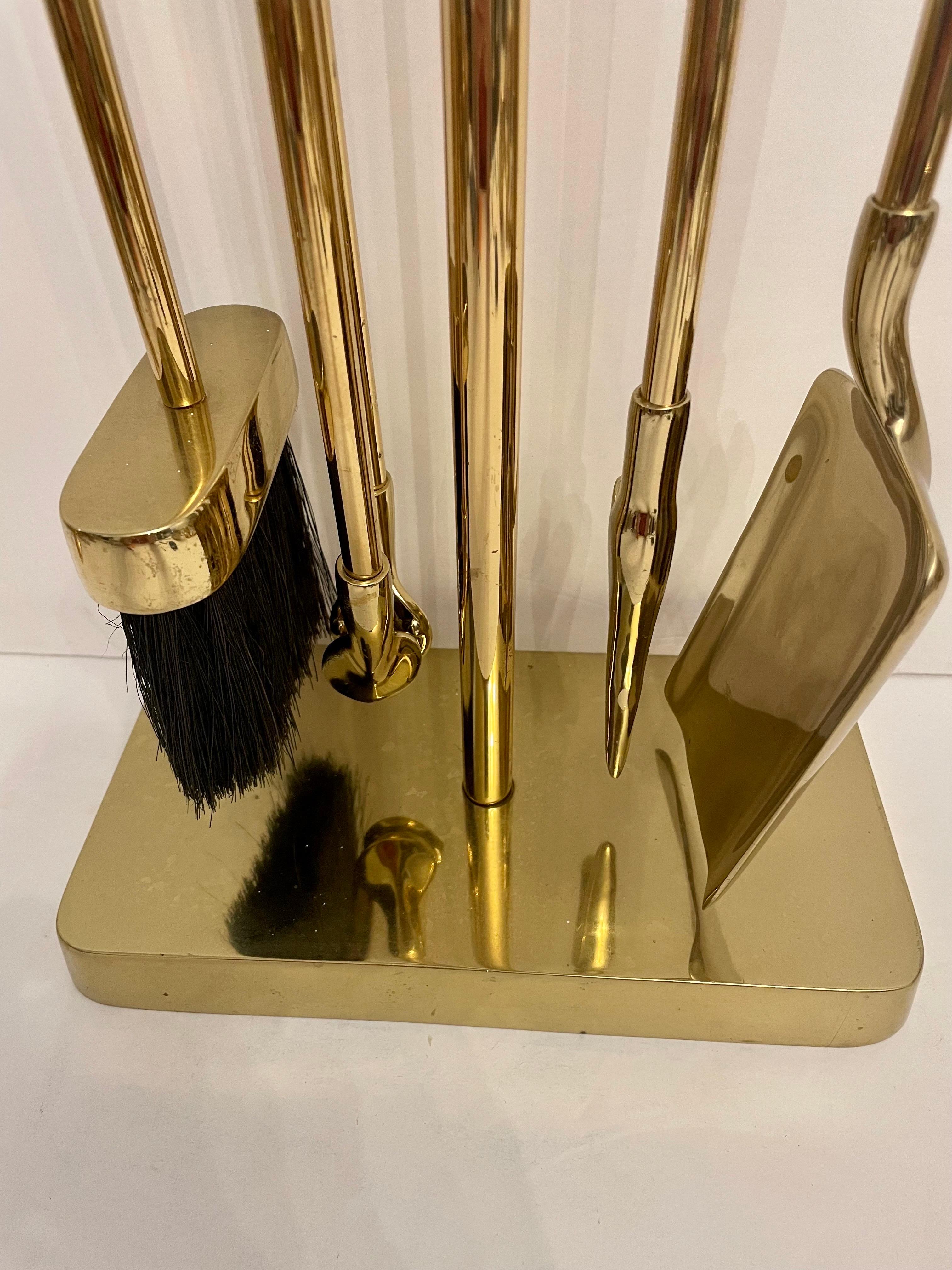 1970's Minima Brass Fireplace Tool Set by Nancy Ruben for Virginia Metalcrafters In Good Condition In New York, NY