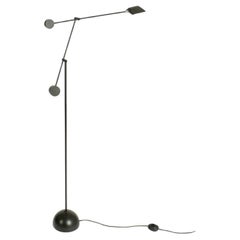 Lámpara de pie minimalista de contrapeso de los años 70, negra, de Sölken Leuchten