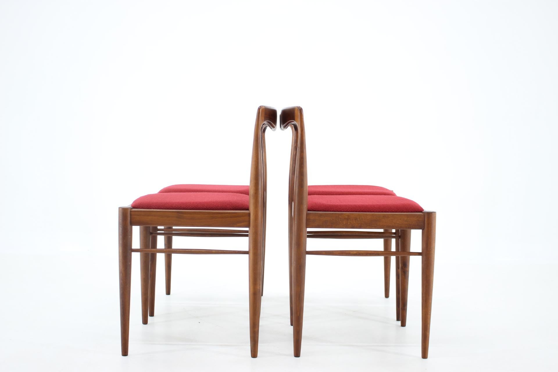 1970s Minimalist Dining Chairs by Drevotvar, Czechoslovakia In Good Condition For Sale In Praha, CZ