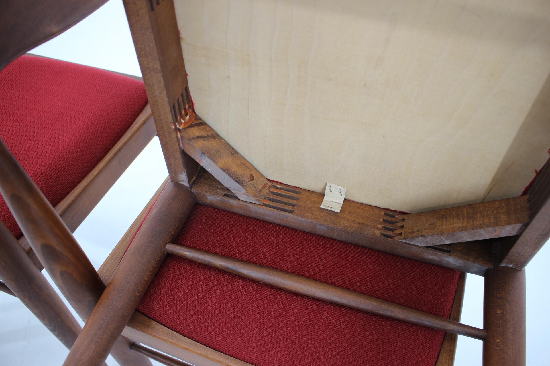 Tissu chaises à manger minimalistes des années 1970 par Drevotvar:: Tchécoslovaquie en vente