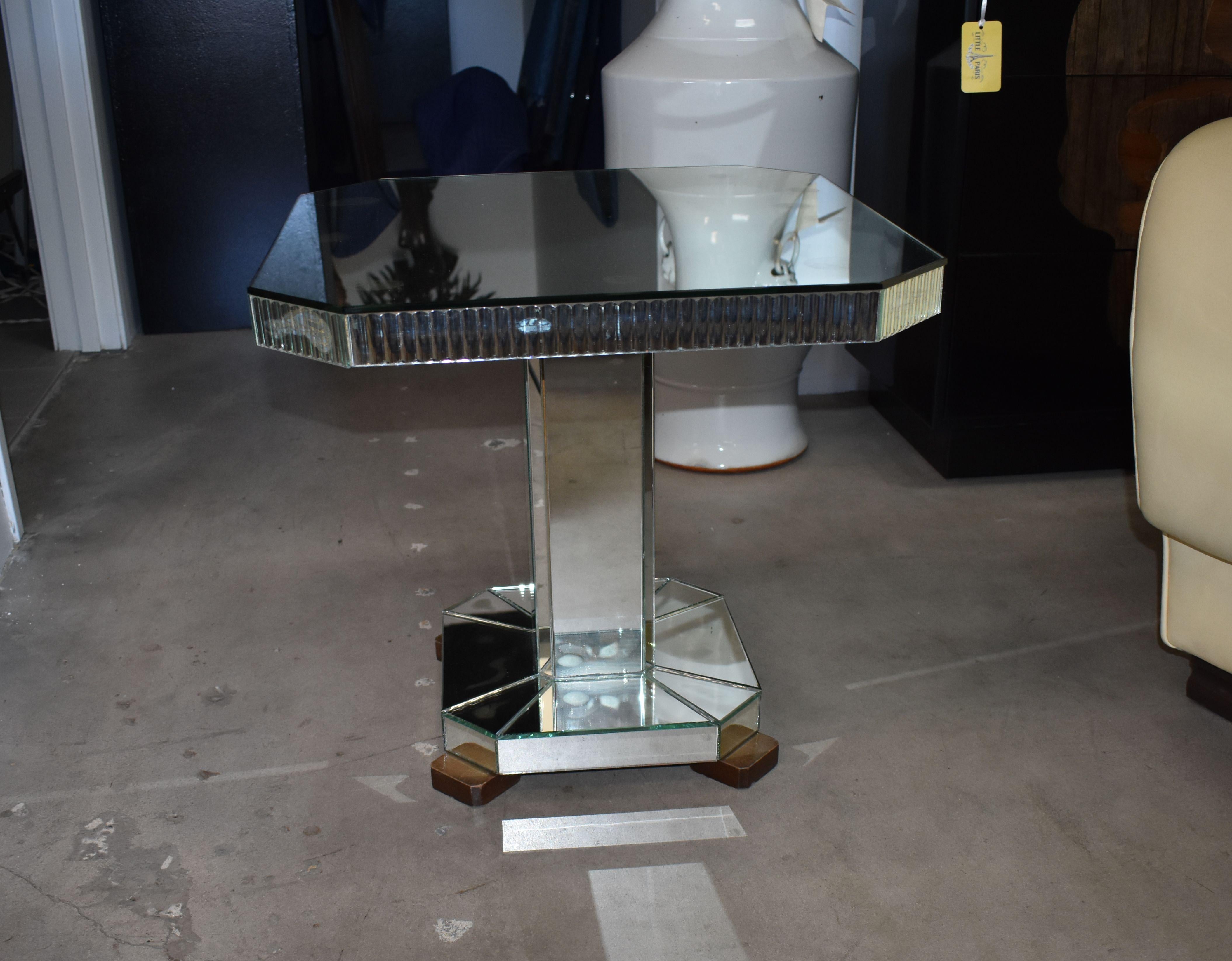 Mid-Century Modern Table d'appoint à miroir des années 1970 en vente