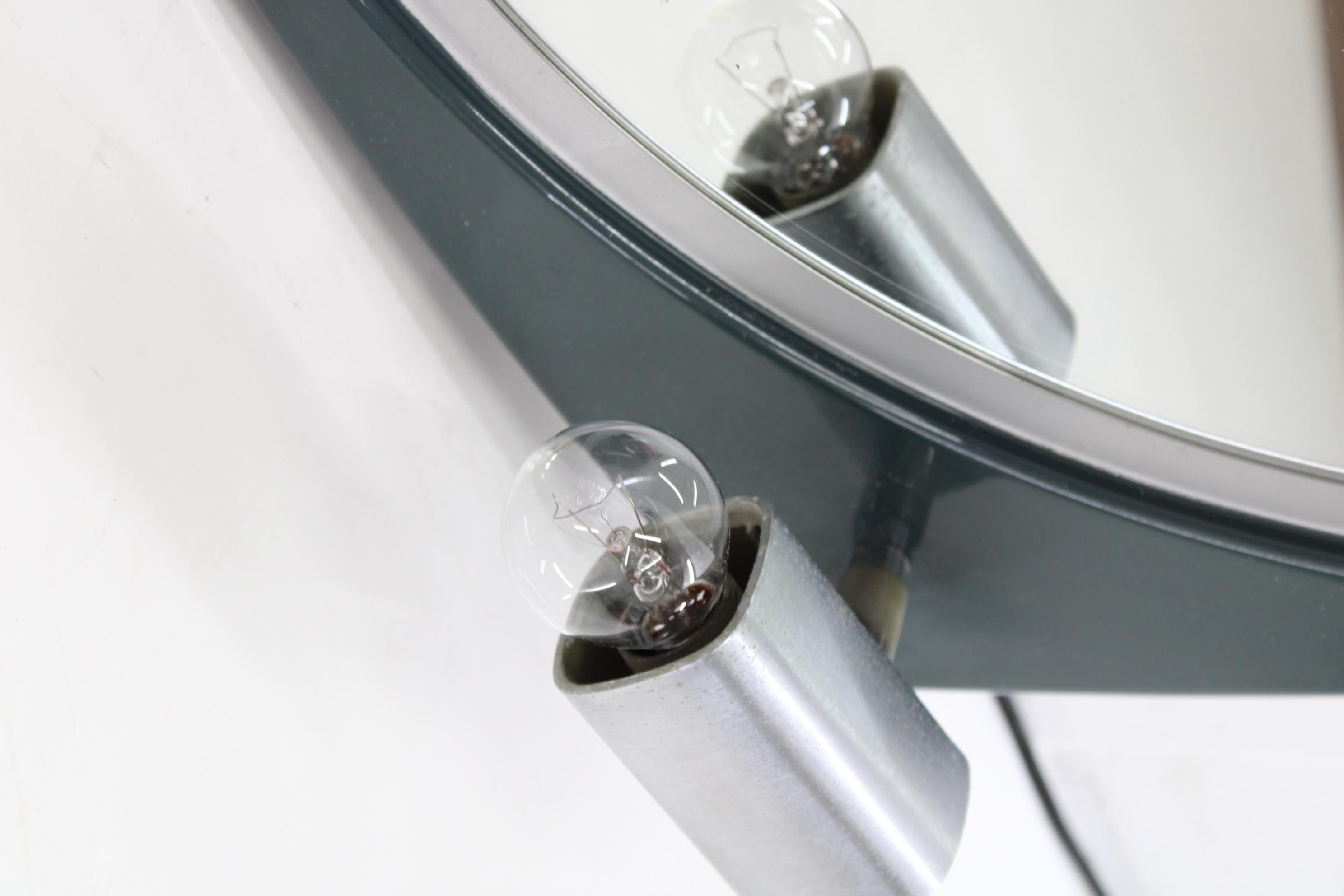 1970 Miroir avec Lights by Thema , Italy Bon état - En vente à Praha, CZ