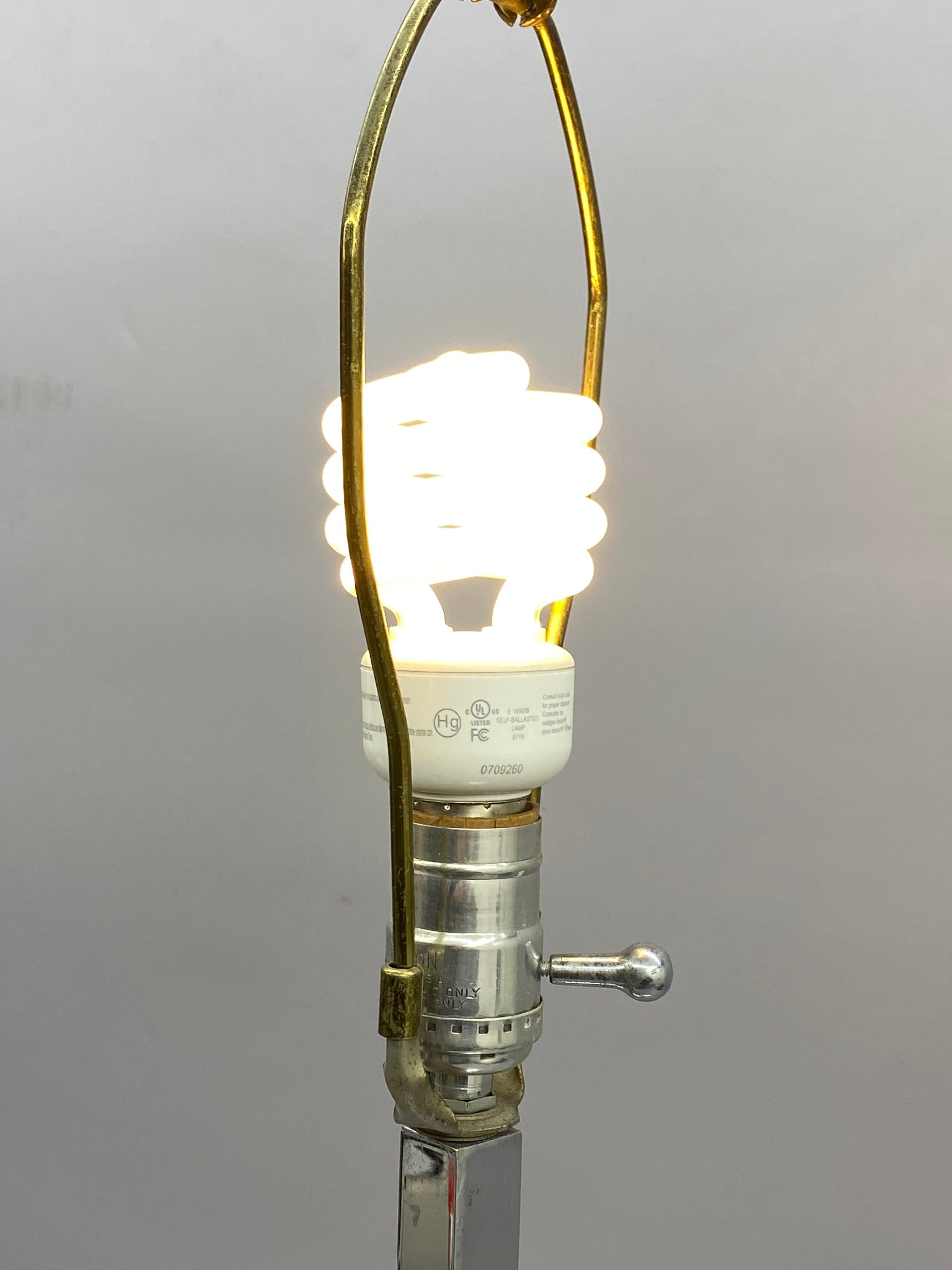 1970s Mirrored Chrome Stacked Cube Skyscraper Style Table Lamp For Sale 5