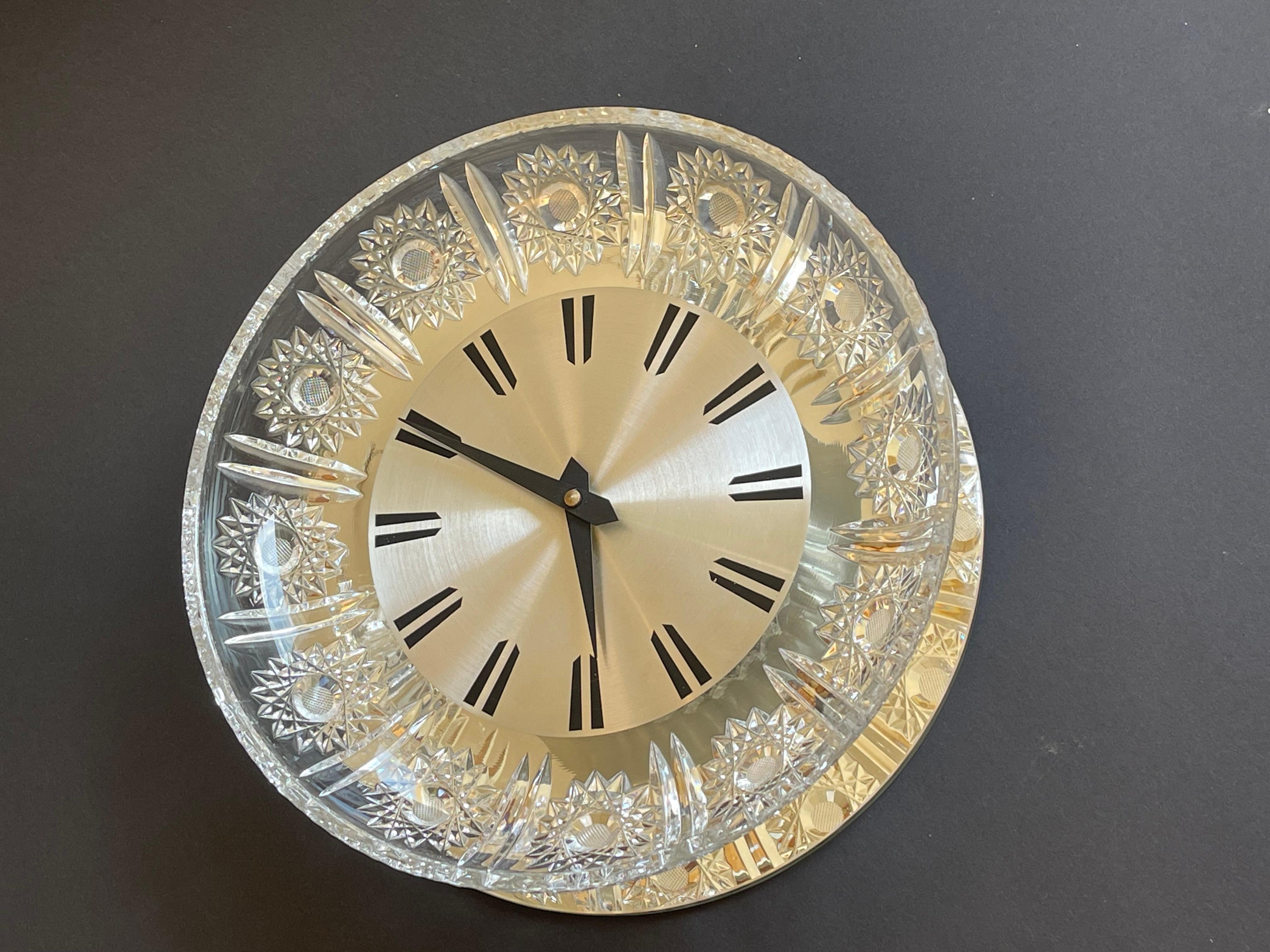 20th Century 1970s Mirrored Crystal Cut Glass Clock by Junghans & Joska, Germany For Sale