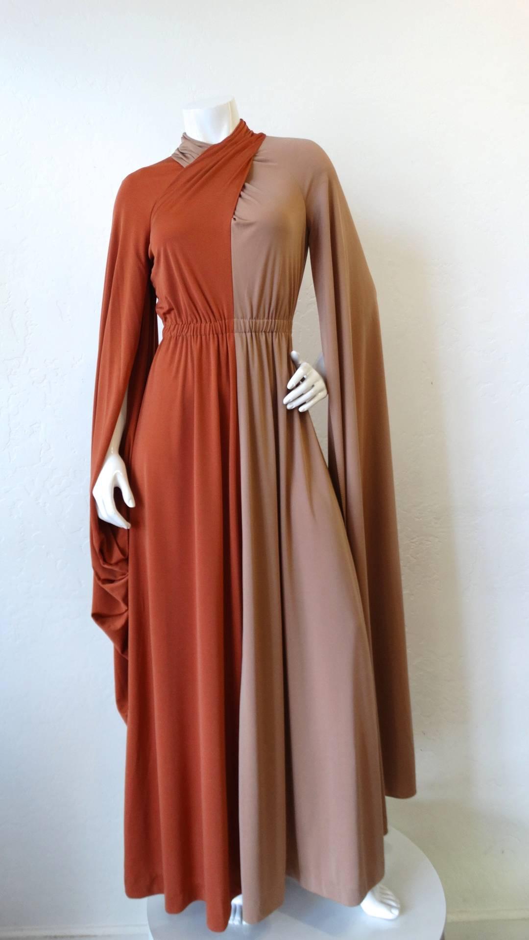 1970s Miss Elliette Two Tone Dramatic Sleeve Gown In Excellent Condition In Scottsdale, AZ