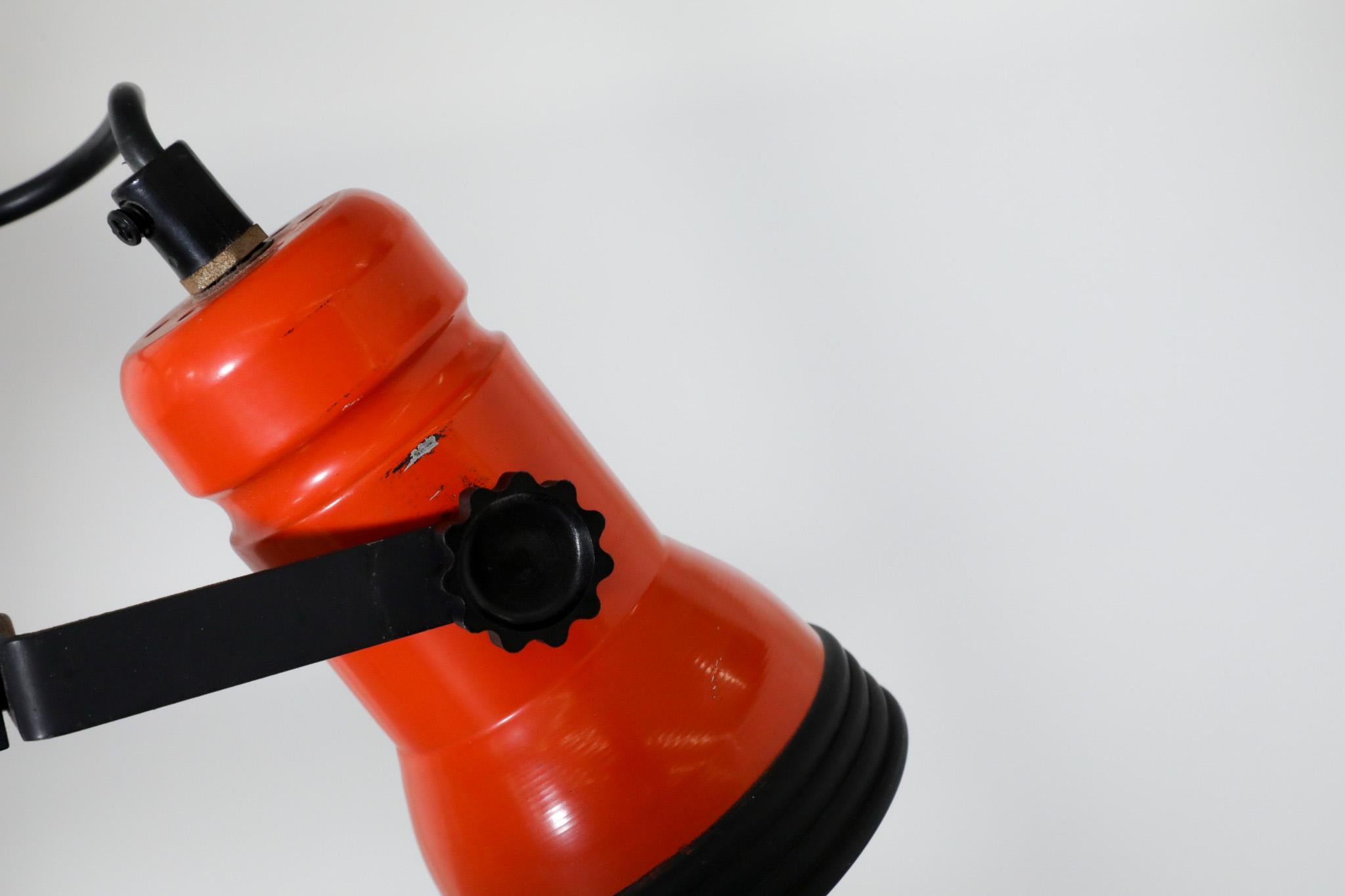 1970's MOD Orange Enameled Multi-Spot Flush Mount Ceiling Light For Sale 10